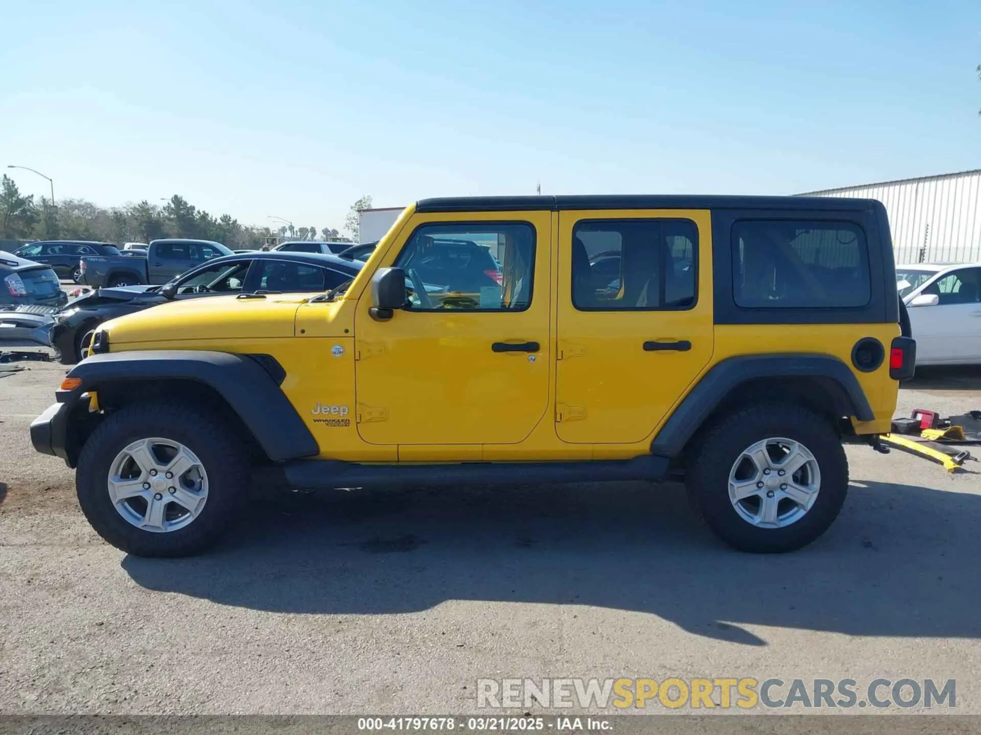 15 Photograph of a damaged car 1C4HJXDN6KW593281 JEEP WRANGLER UNLIMITED 2019