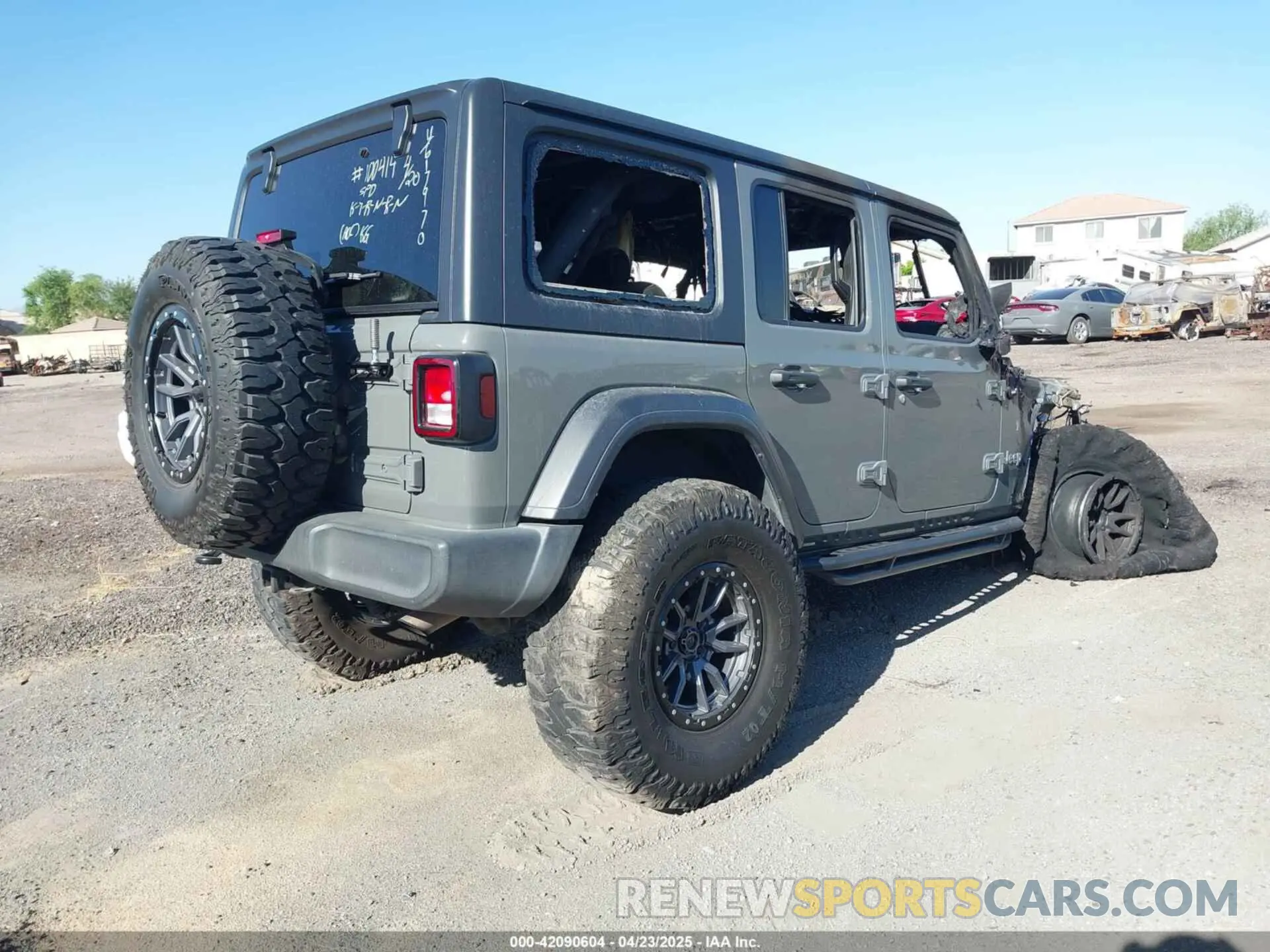 4 Photograph of a damaged car 1C4HJXDN8KW617970 JEEP WRANGLER UNLIMITED 2019