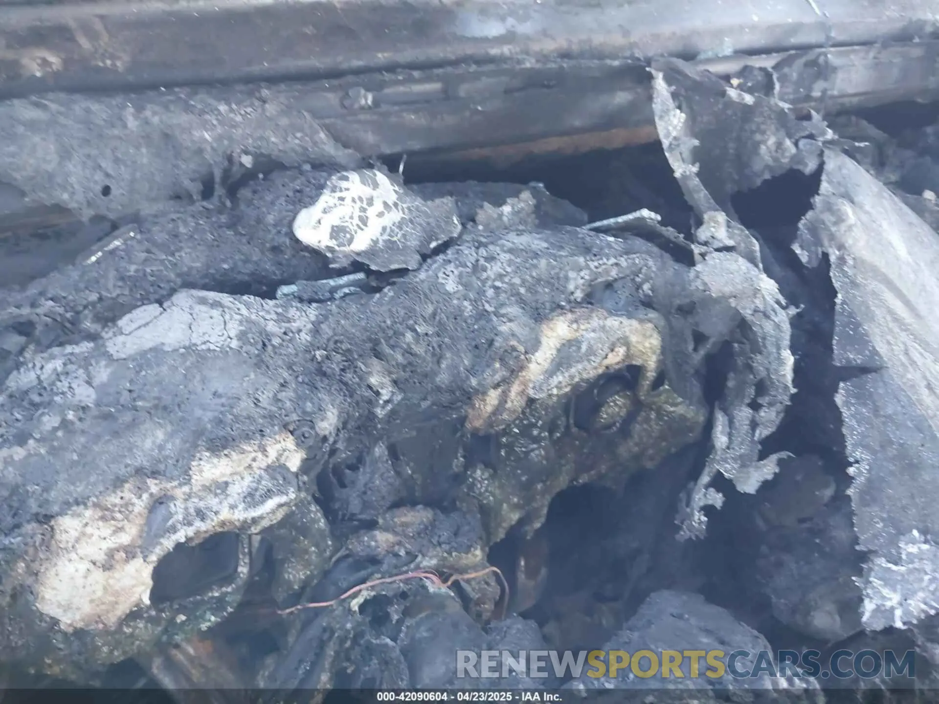 7 Photograph of a damaged car 1C4HJXDN8KW617970 JEEP WRANGLER UNLIMITED 2019