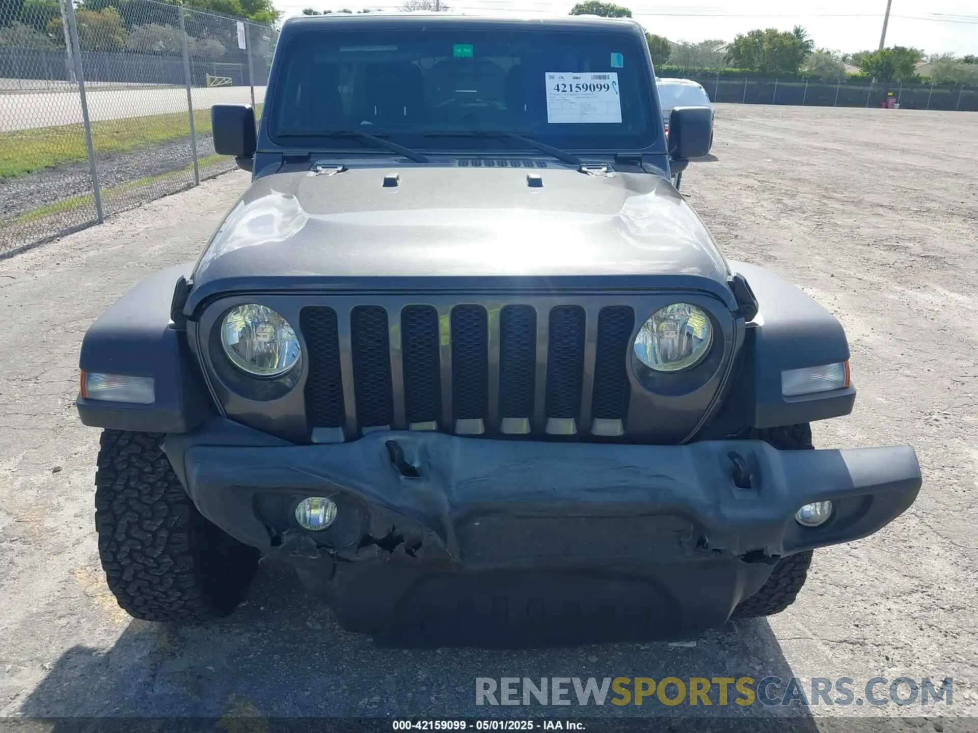 13 Photograph of a damaged car 1C4HJXDN9KW636592 JEEP WRANGLER UNLIMITED 2019