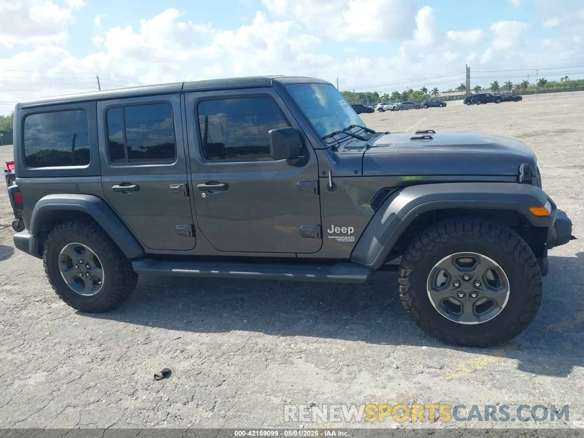 14 Photograph of a damaged car 1C4HJXDN9KW636592 JEEP WRANGLER UNLIMITED 2019