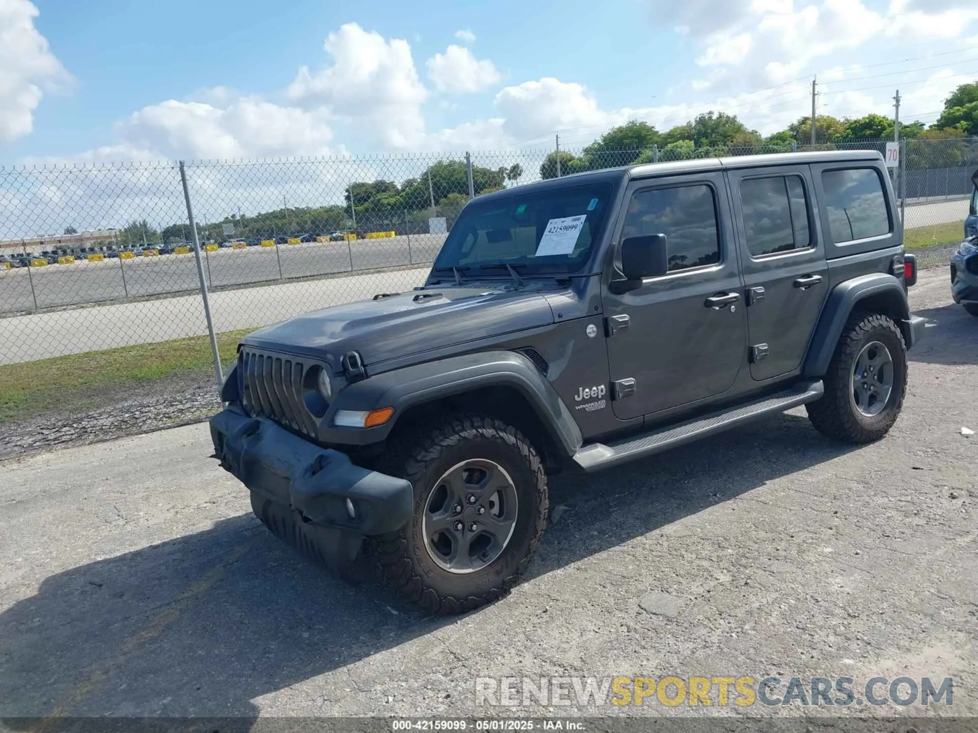 2 Photograph of a damaged car 1C4HJXDN9KW636592 JEEP WRANGLER UNLIMITED 2019