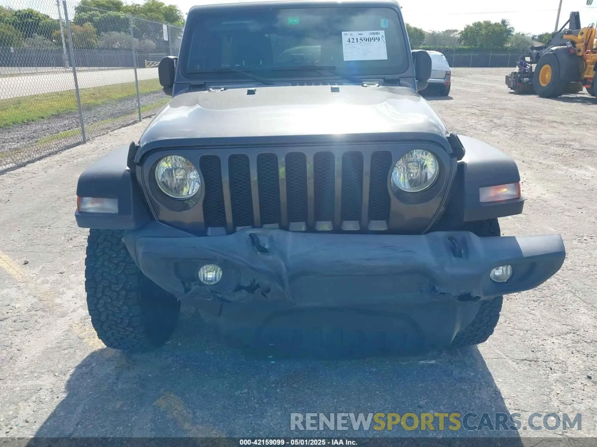 6 Photograph of a damaged car 1C4HJXDN9KW636592 JEEP WRANGLER UNLIMITED 2019