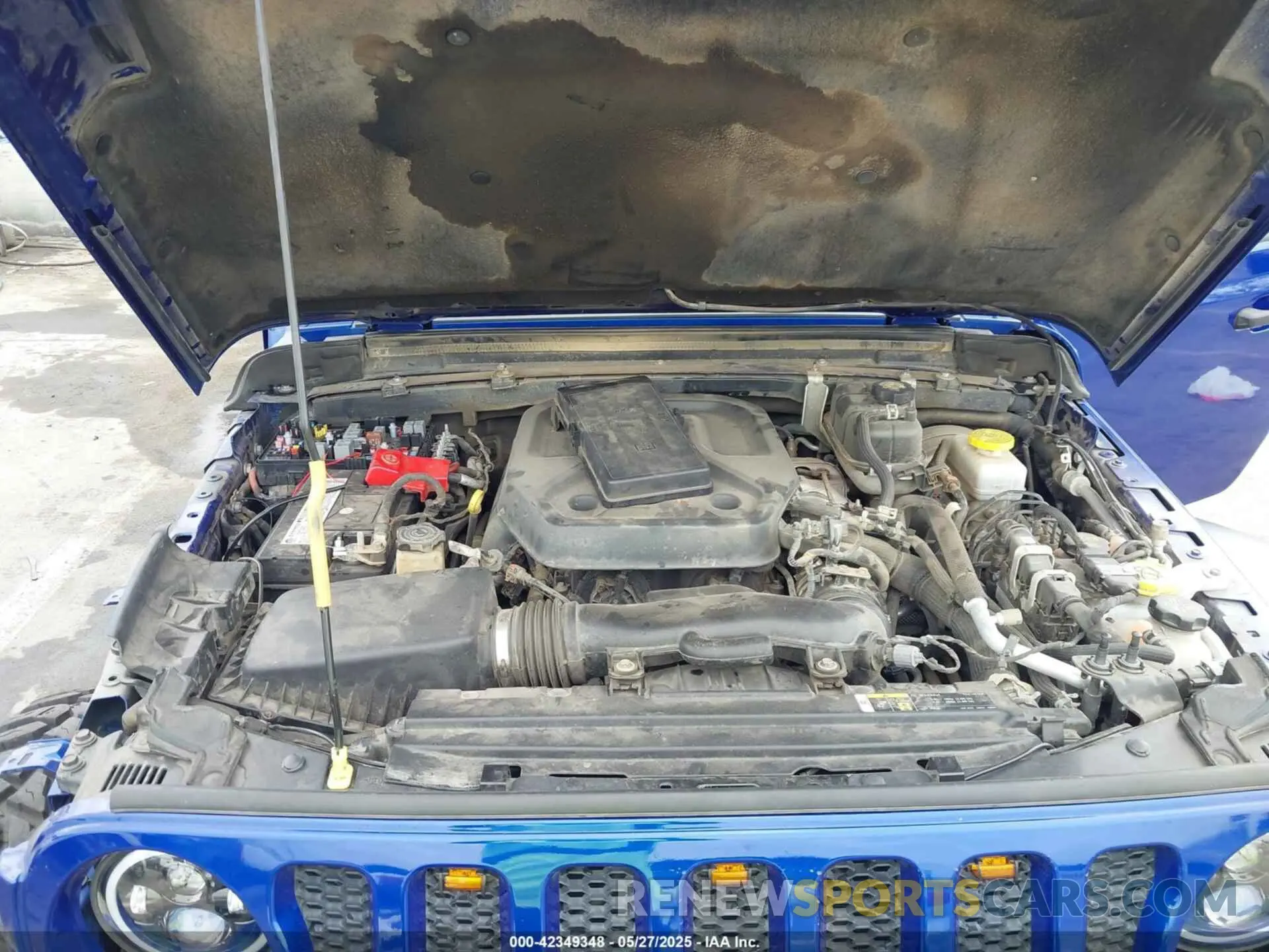 10 Photograph of a damaged car 1C4HJXDNXKW646905 JEEP WRANGLER UNLIMITED 2019