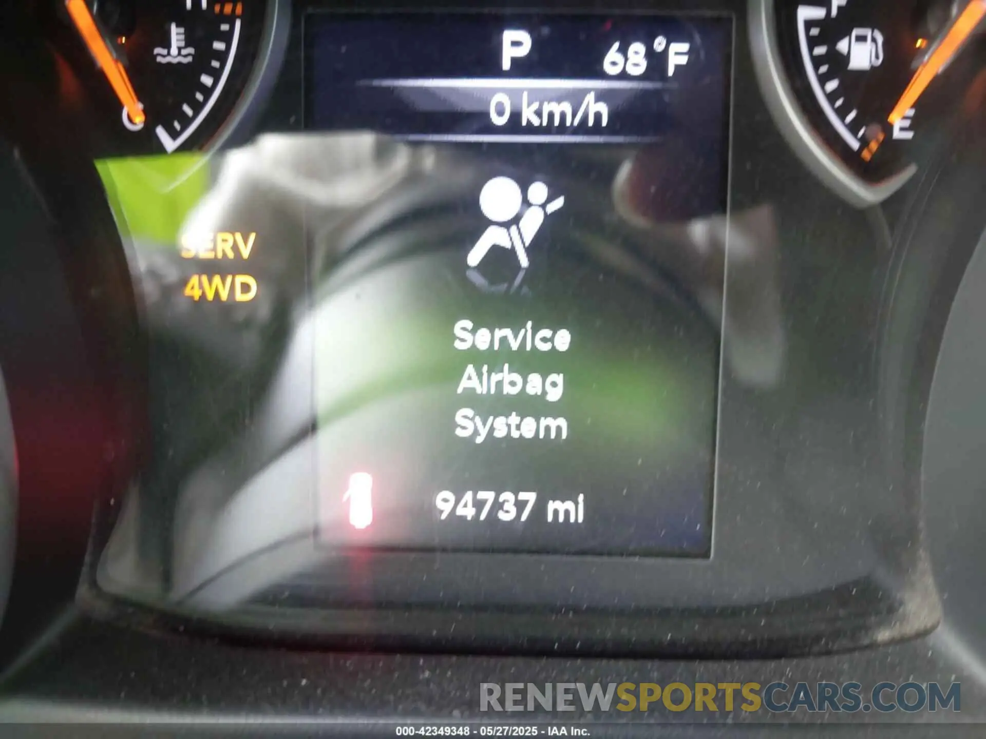16 Photograph of a damaged car 1C4HJXDNXKW646905 JEEP WRANGLER UNLIMITED 2019