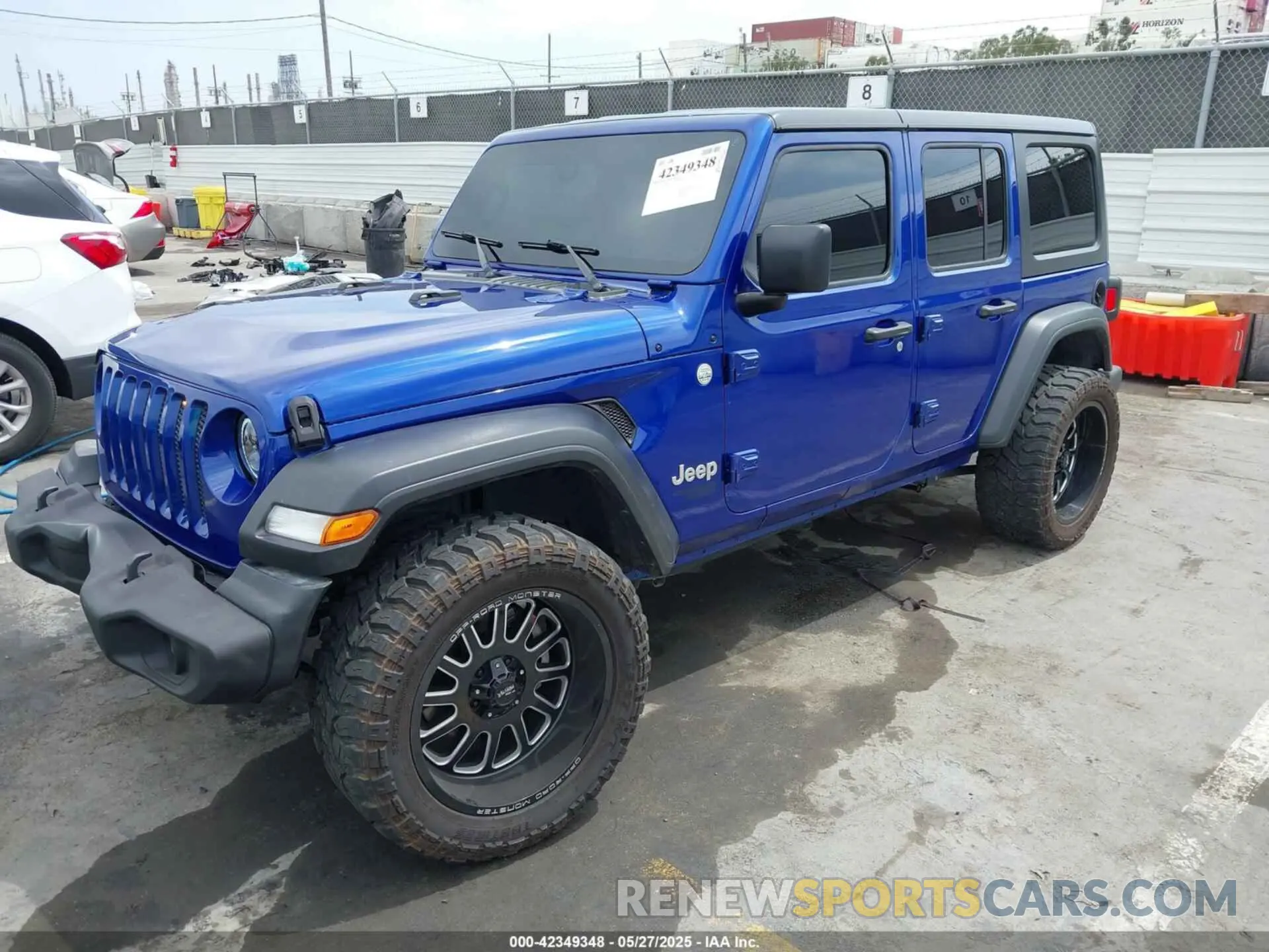 2 Photograph of a damaged car 1C4HJXDNXKW646905 JEEP WRANGLER UNLIMITED 2019