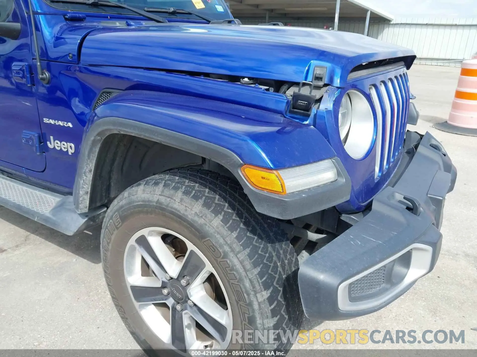 18 Photograph of a damaged car 1C4HJXEG2KW501485 JEEP WRANGLER UNLIMITED 2019