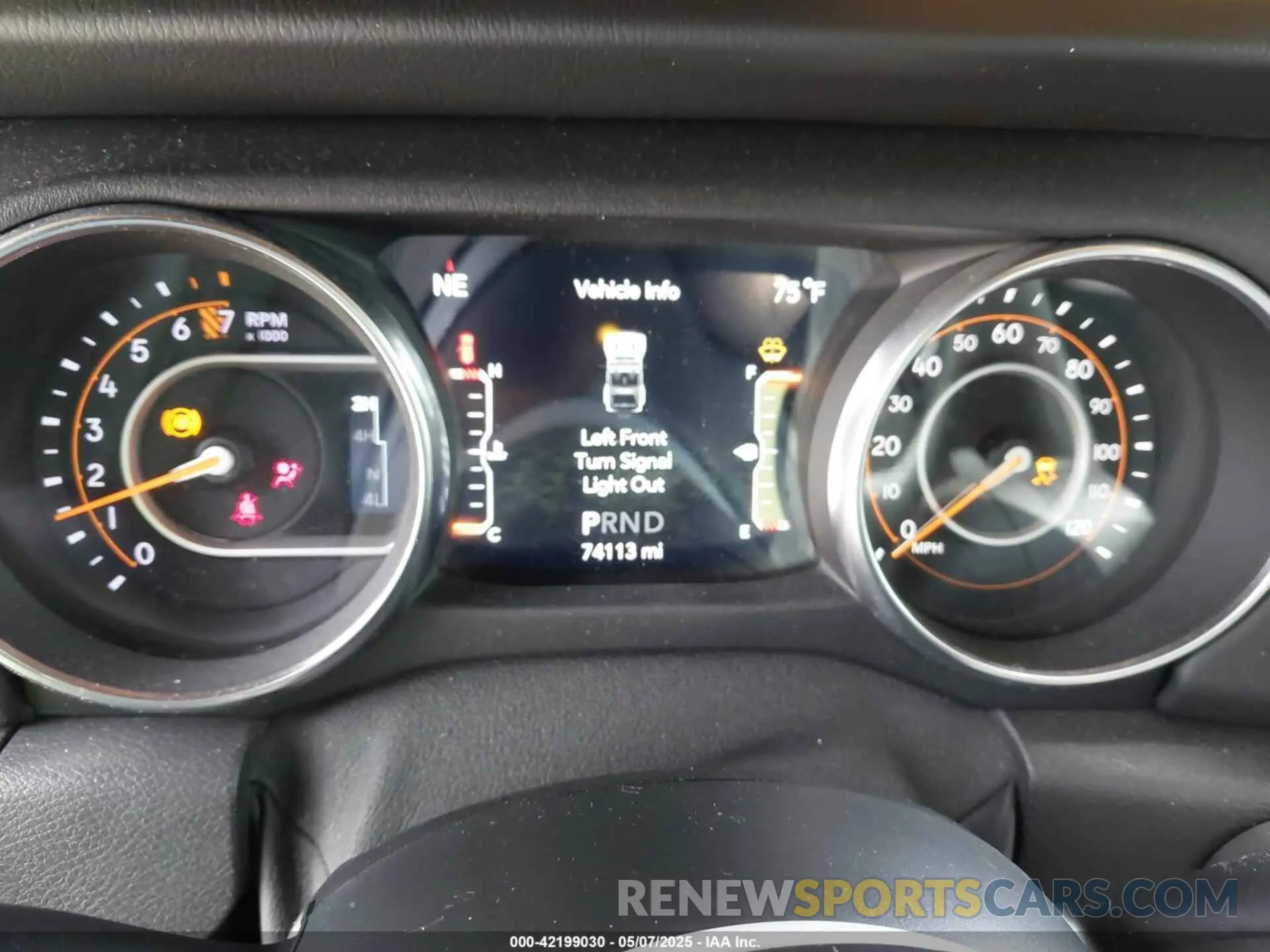 7 Photograph of a damaged car 1C4HJXEG2KW501485 JEEP WRANGLER UNLIMITED 2019