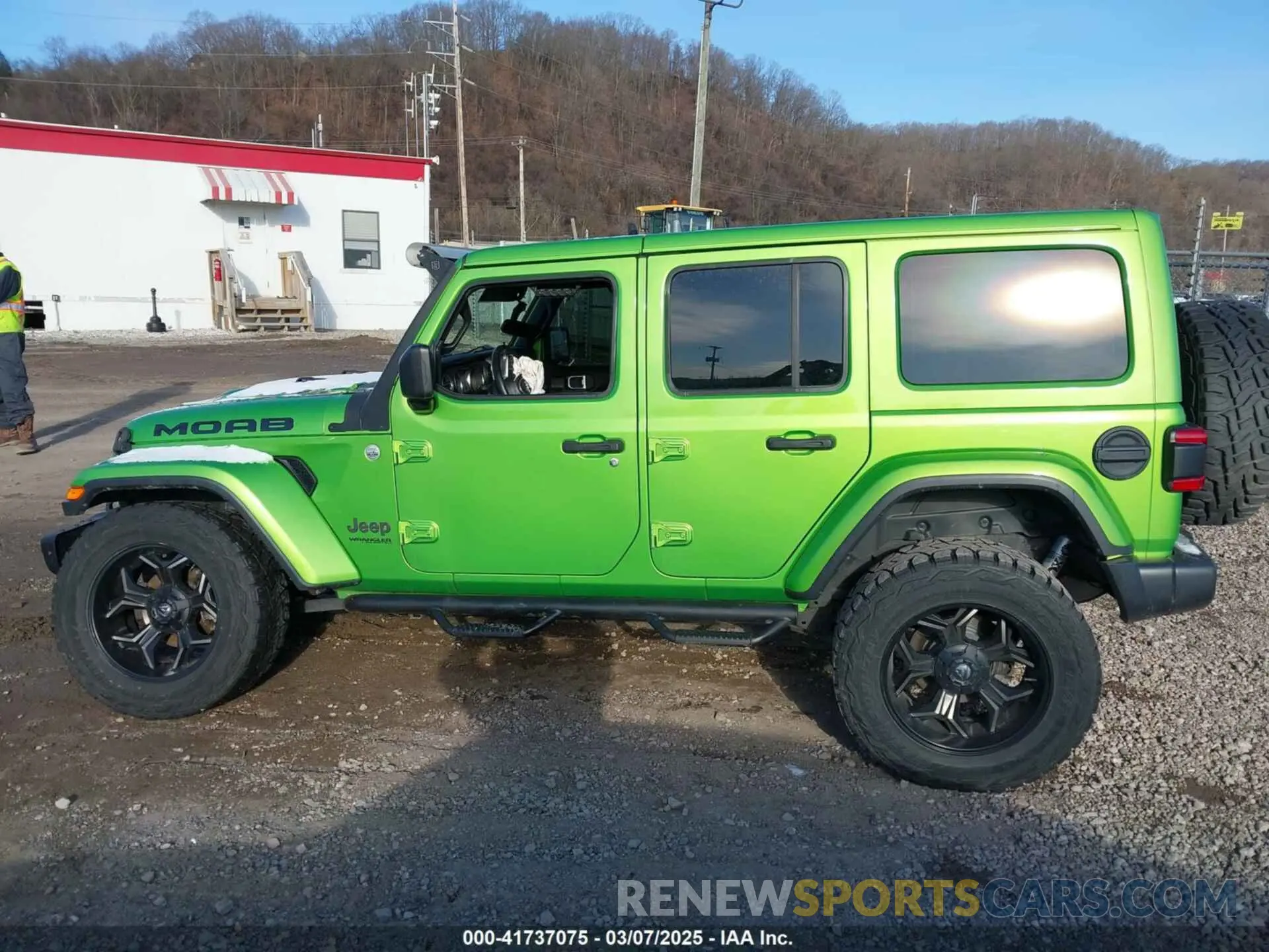 15 Photograph of a damaged car 1C4HJXEG2KW575571 JEEP WRANGLER UNLIMITED 2019