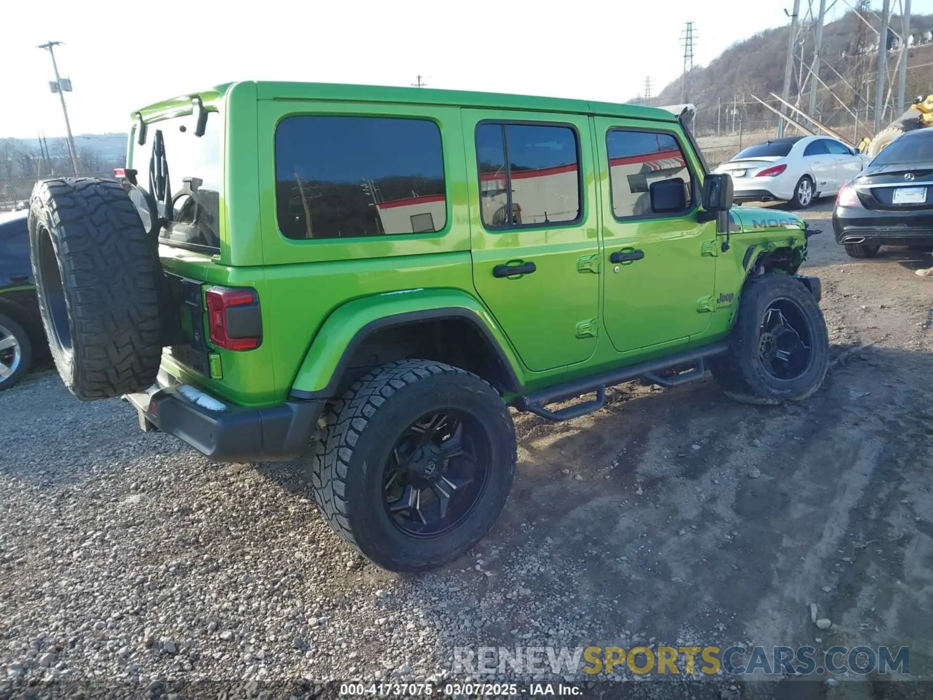 4 Photograph of a damaged car 1C4HJXEG2KW575571 JEEP WRANGLER UNLIMITED 2019