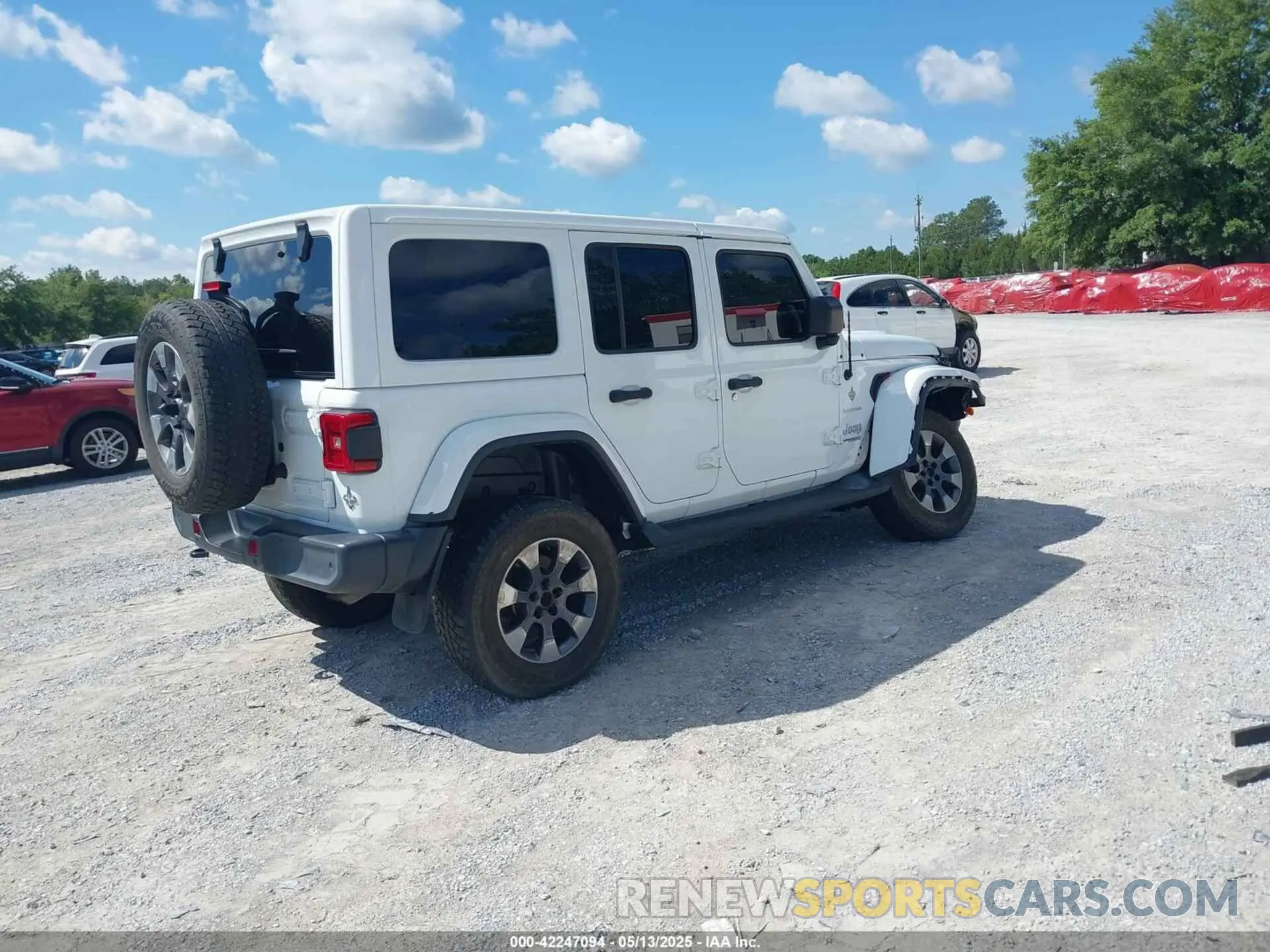 4 Photograph of a damaged car 1C4HJXEG4KW514206 JEEP WRANGLER UNLIMITED 2019