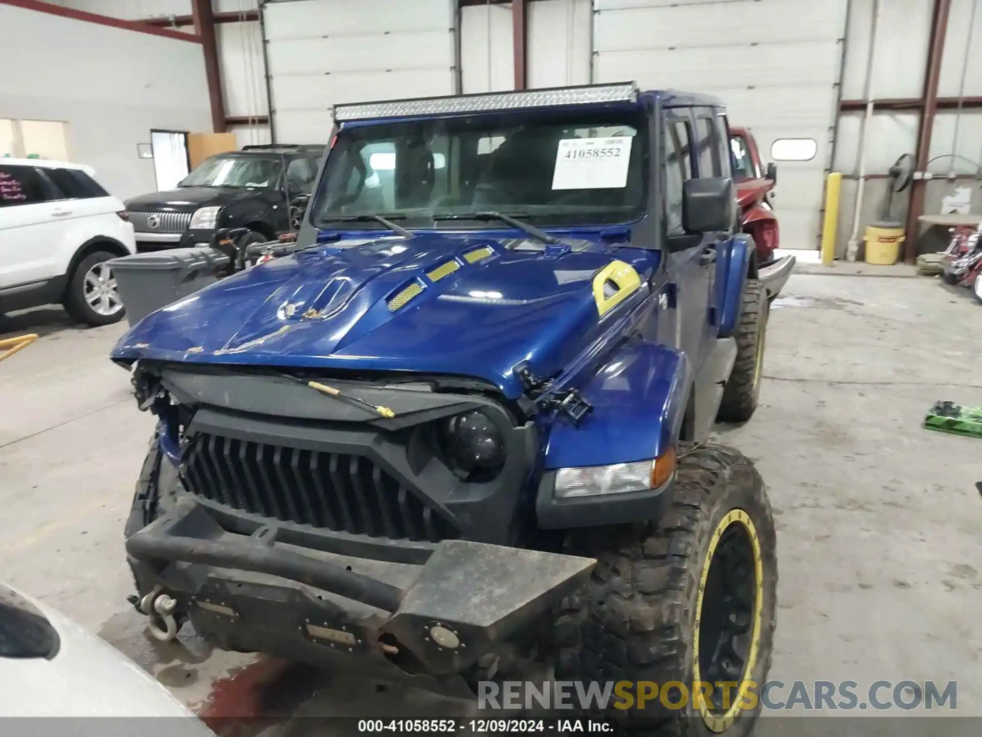 12 Photograph of a damaged car 1C4HJXEG4KW565060 JEEP WRANGLER UNLIMITED 2019