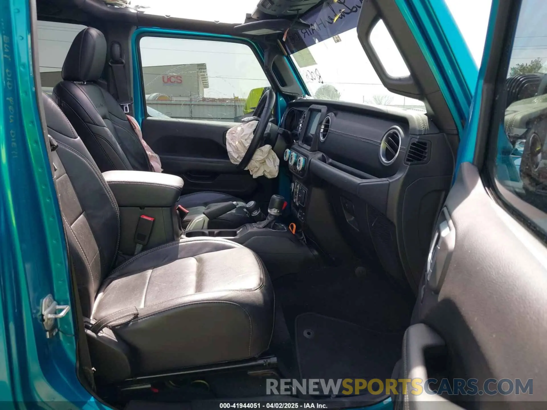 5 Photograph of a damaged car 1C4HJXEG4KW602432 JEEP WRANGLER UNLIMITED 2019
