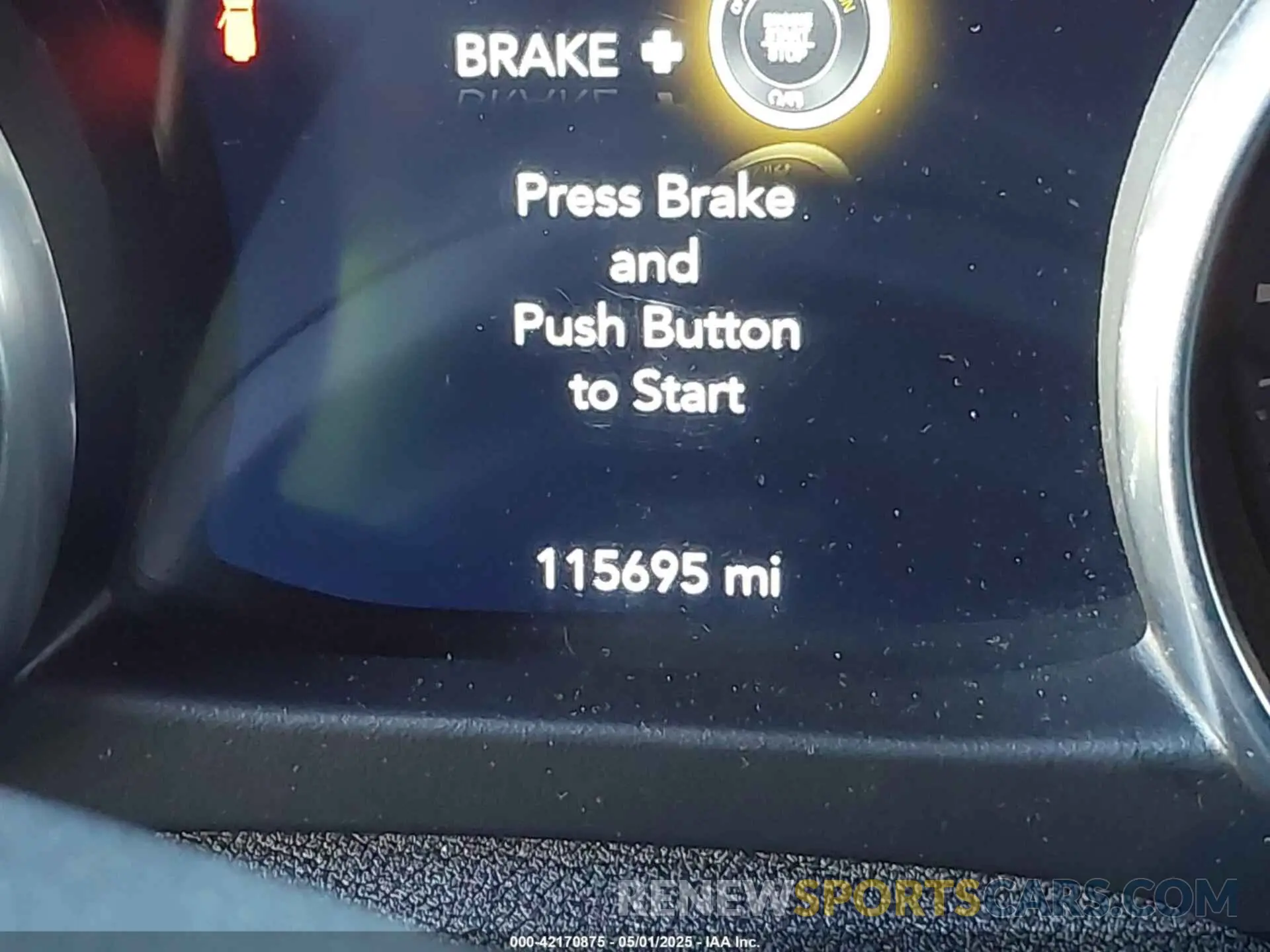 14 Photograph of a damaged car 1C4HJXEG7KW551864 JEEP WRANGLER UNLIMITED 2019