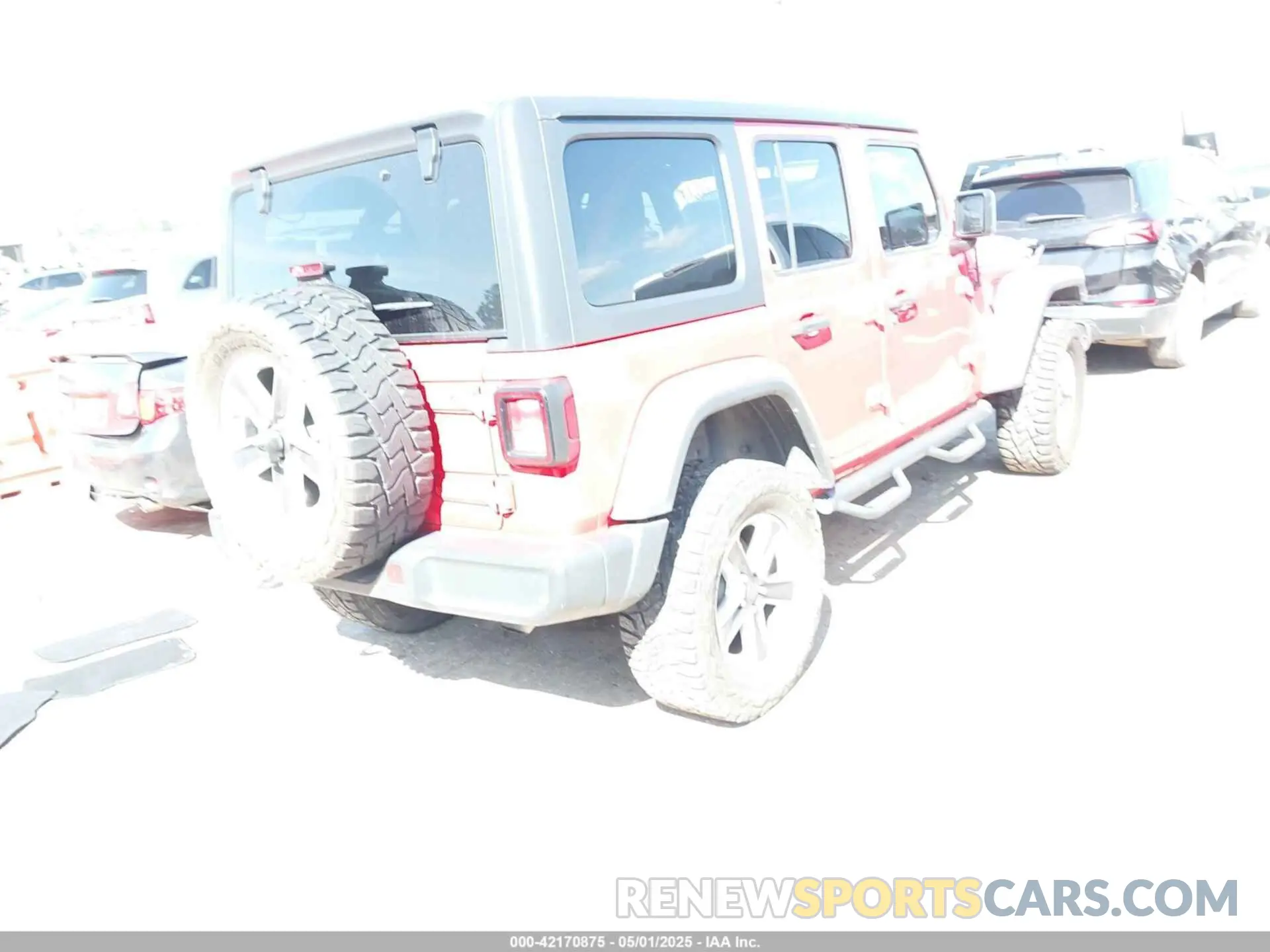 4 Photograph of a damaged car 1C4HJXEG7KW551864 JEEP WRANGLER UNLIMITED 2019