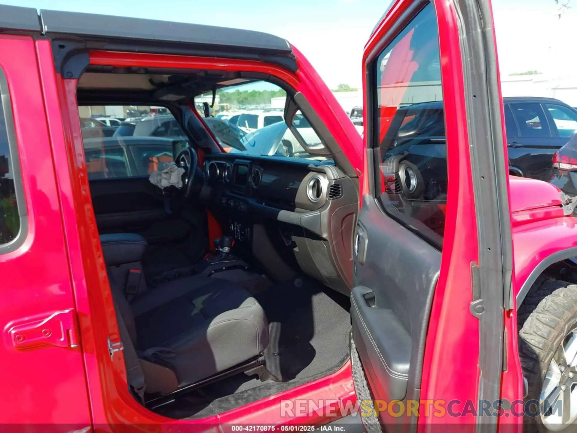 5 Photograph of a damaged car 1C4HJXEG7KW551864 JEEP WRANGLER UNLIMITED 2019