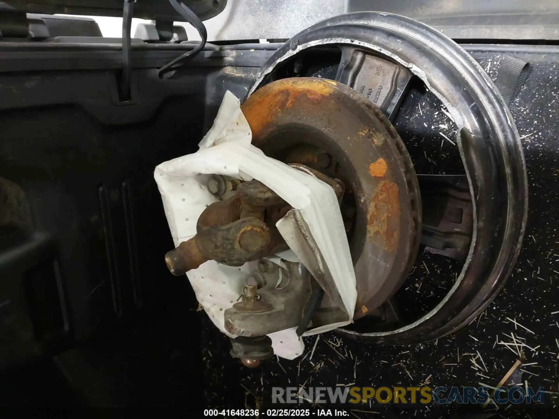 18 Photograph of a damaged car 1C4HJXEG9KW656454 JEEP WRANGLER UNLIMITED 2019