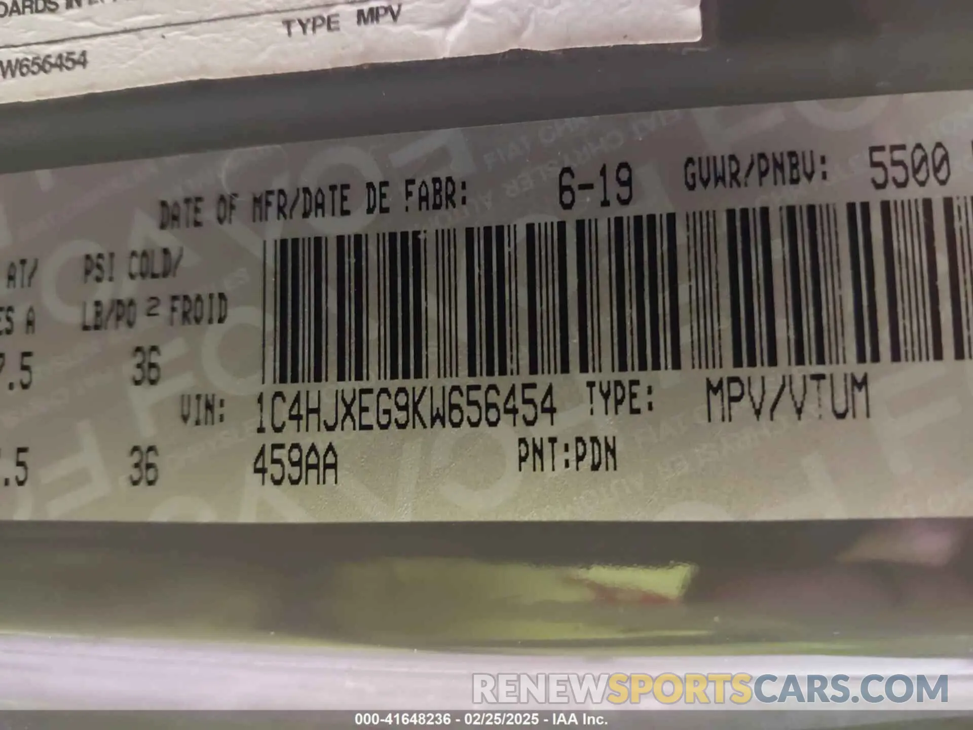 9 Photograph of a damaged car 1C4HJXEG9KW656454 JEEP WRANGLER UNLIMITED 2019