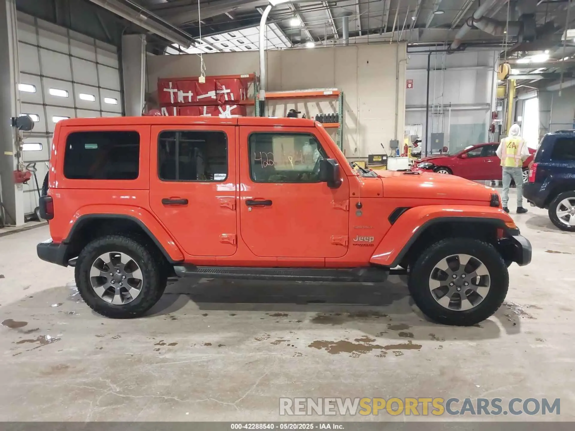 14 Photograph of a damaged car 1C4HJXEGXKW543466 JEEP WRANGLER UNLIMITED 2019