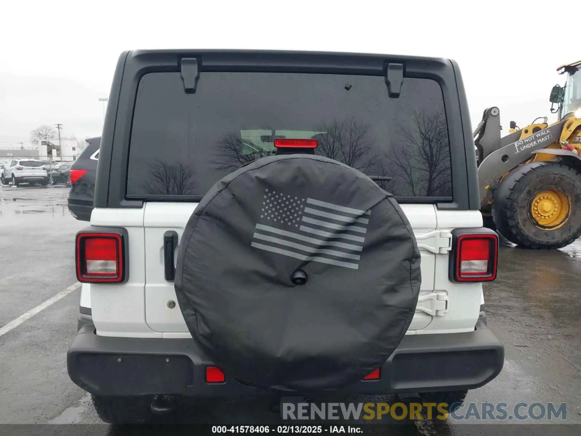 16 Photograph of a damaged car 1C4HJXEGXKW686188 JEEP WRANGLER UNLIMITED 2019