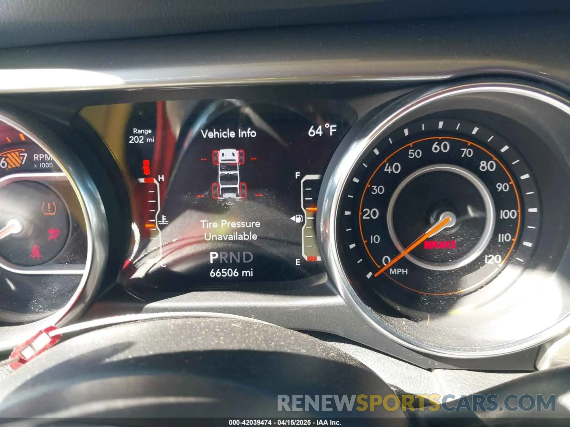 7 Photograph of a damaged car 1C4HJXEN1KW592876 JEEP WRANGLER UNLIMITED 2019