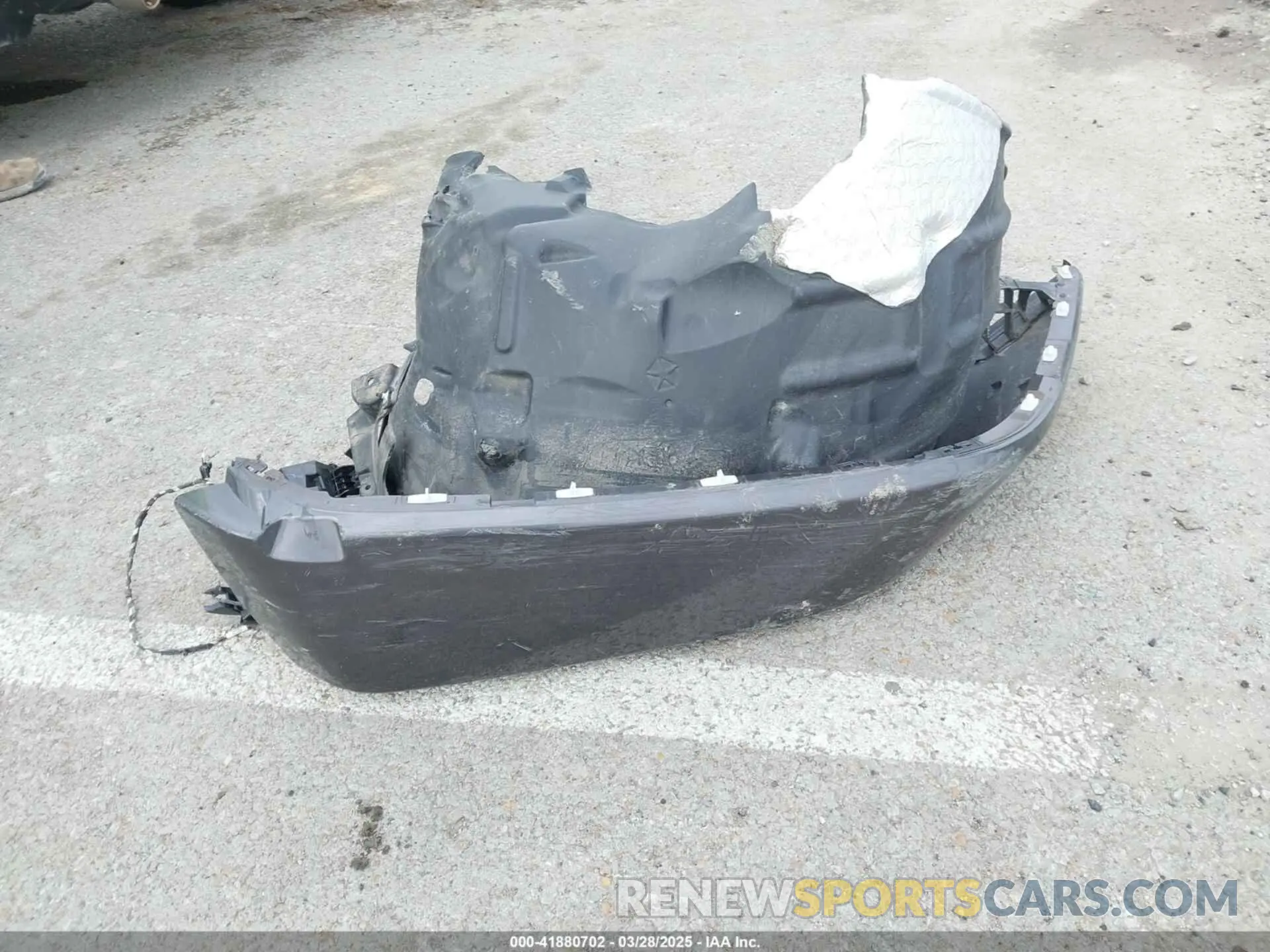 12 Photograph of a damaged car 1C4HJXEN3KW622167 JEEP WRANGLER UNLIMITED 2019