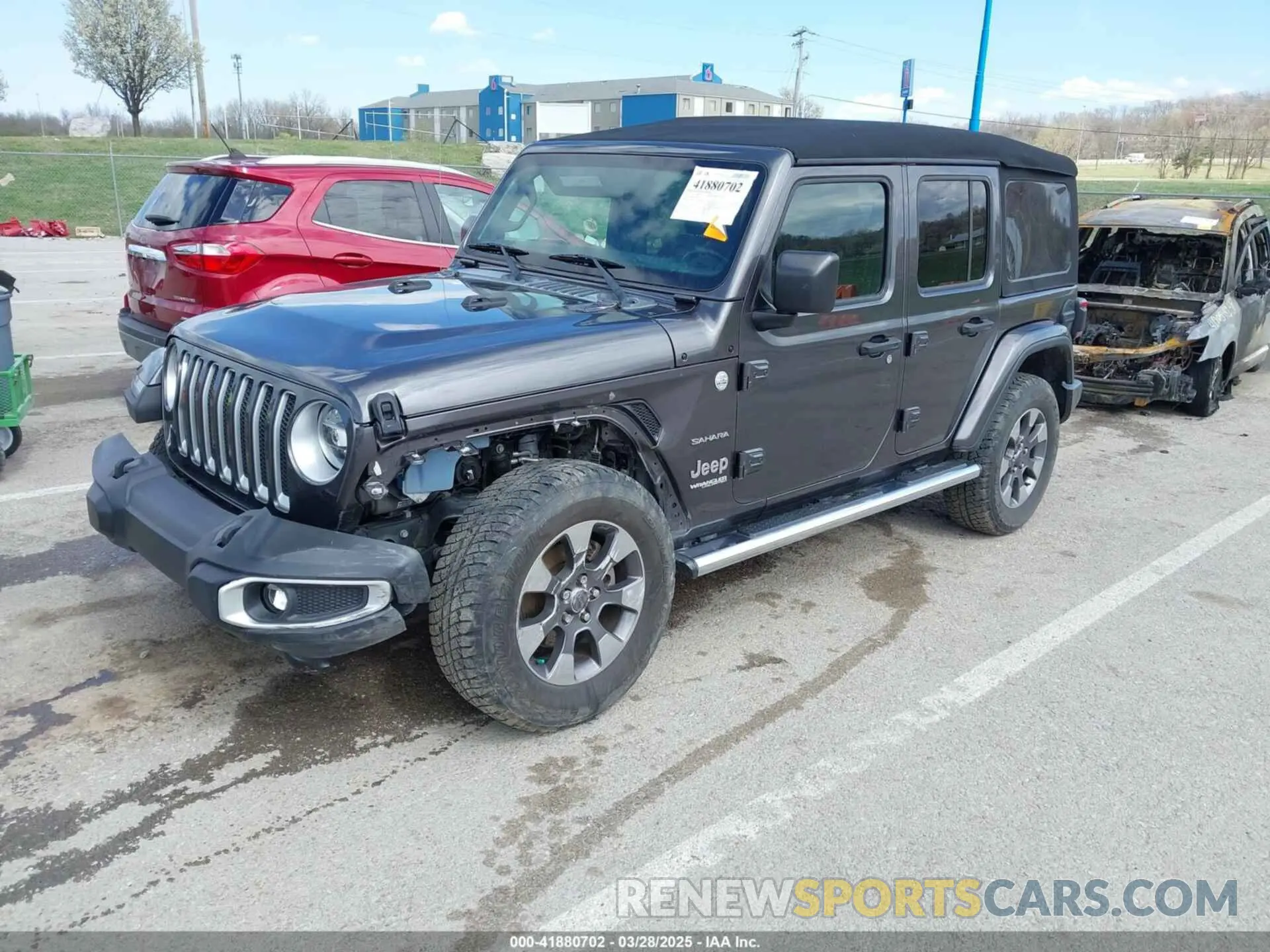 2 Photograph of a damaged car 1C4HJXEN3KW622167 JEEP WRANGLER UNLIMITED 2019