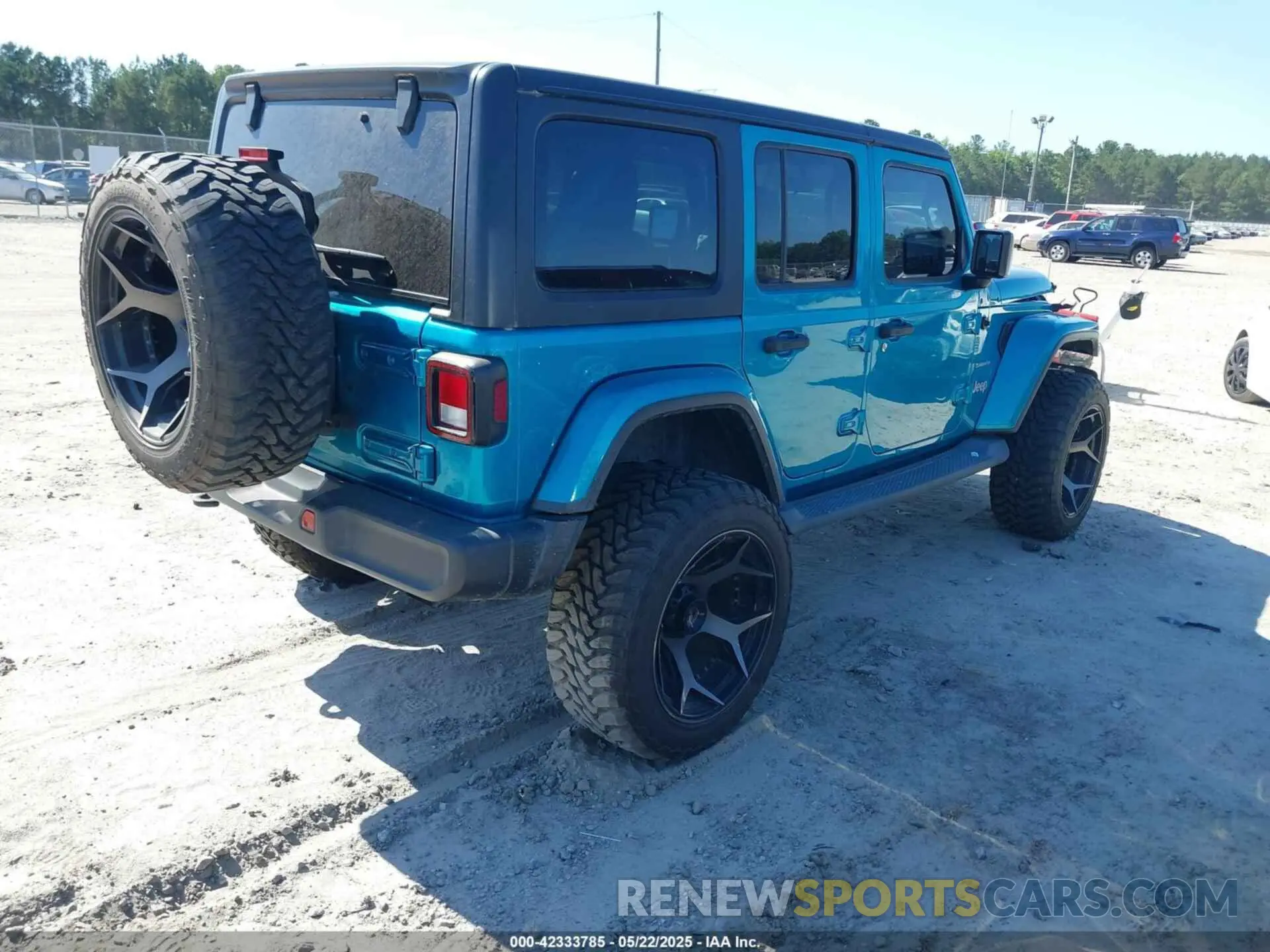 4 Photograph of a damaged car 1C4HJXEN7KW619921 JEEP WRANGLER UNLIMITED 2019