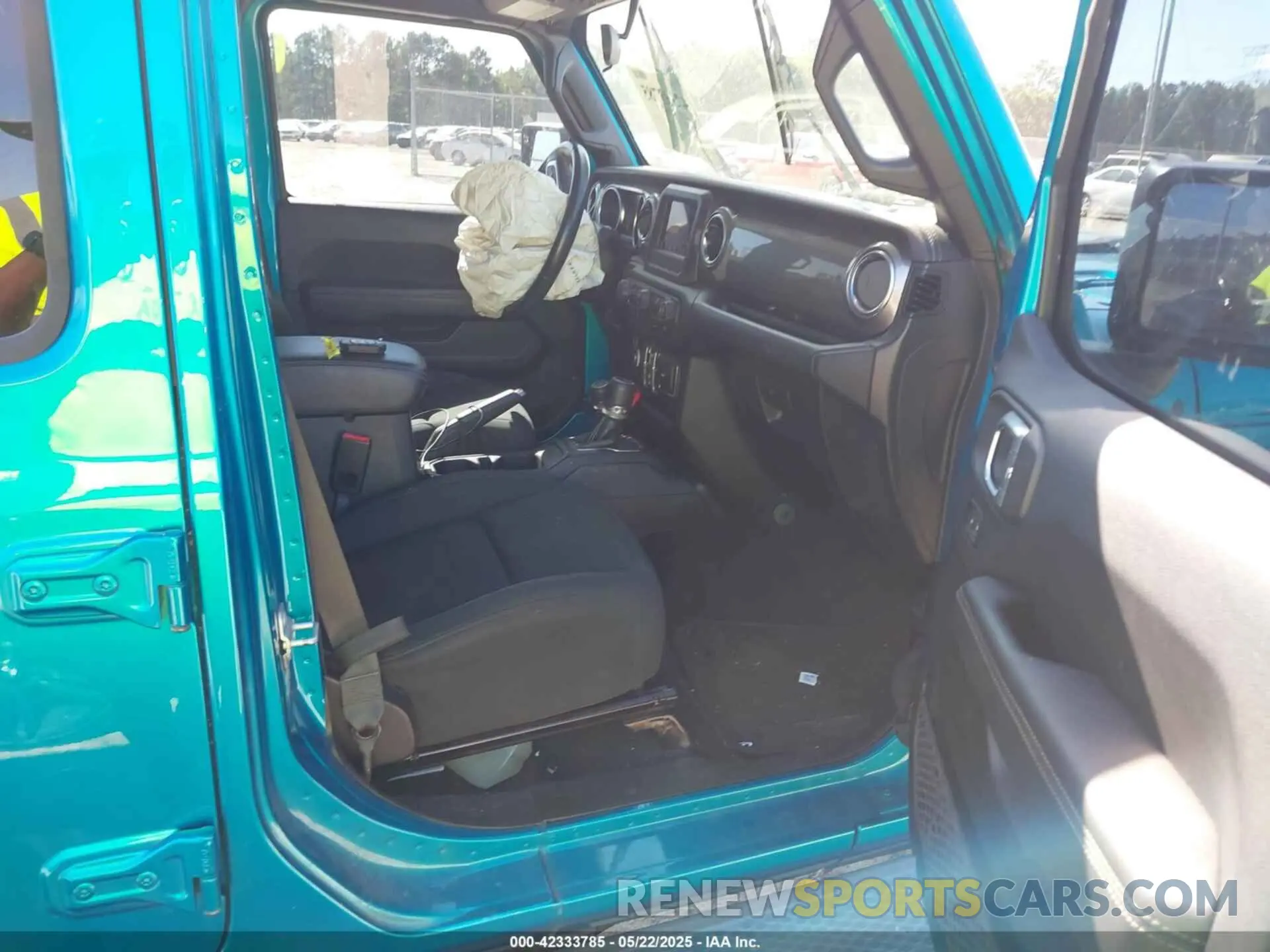 5 Photograph of a damaged car 1C4HJXEN7KW619921 JEEP WRANGLER UNLIMITED 2019