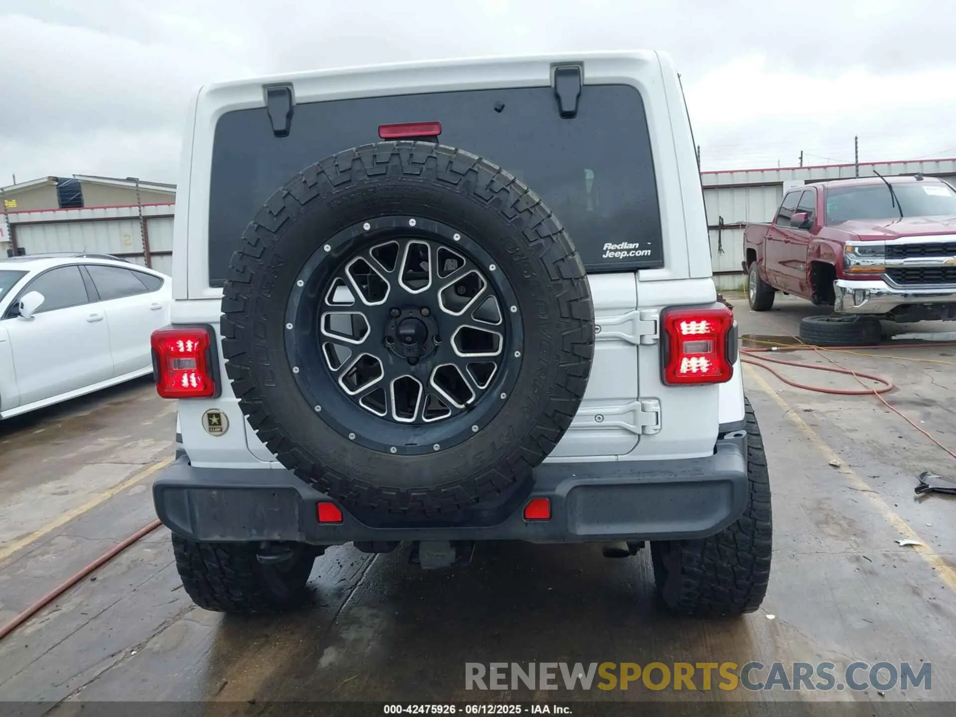15 Photograph of a damaged car 1C4HJXENXKW547676 JEEP WRANGLER UNLIMITED 2019