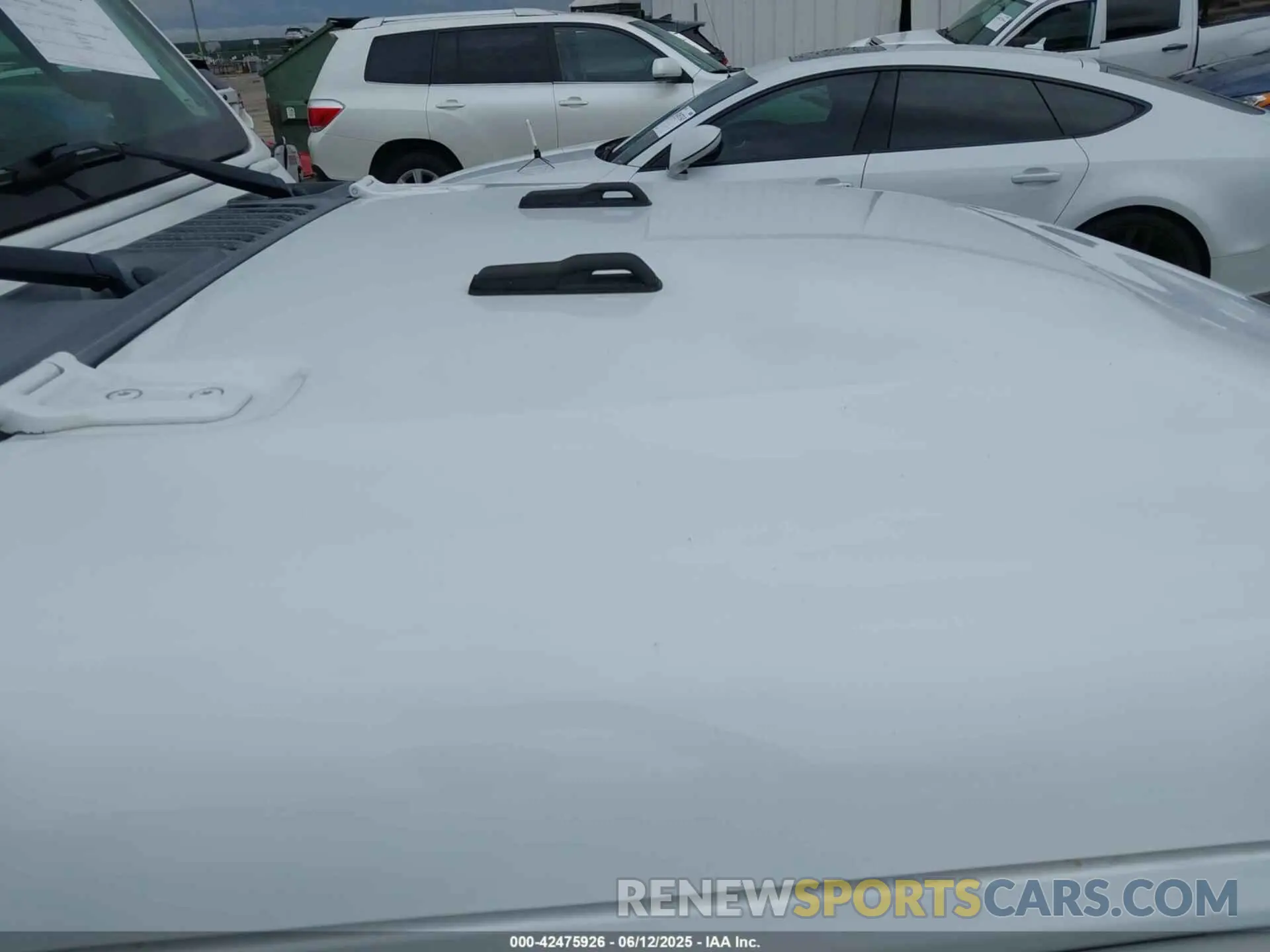16 Photograph of a damaged car 1C4HJXENXKW547676 JEEP WRANGLER UNLIMITED 2019