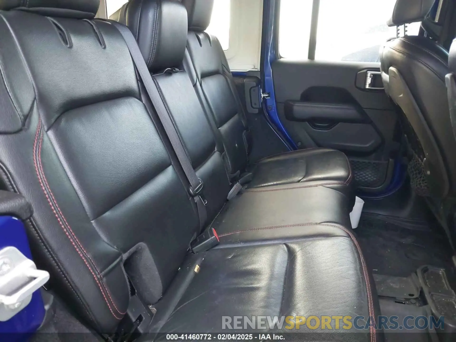 8 Photograph of a damaged car 1C4HJXFGXKW657577 JEEP WRANGLER UNLIMITED 2019