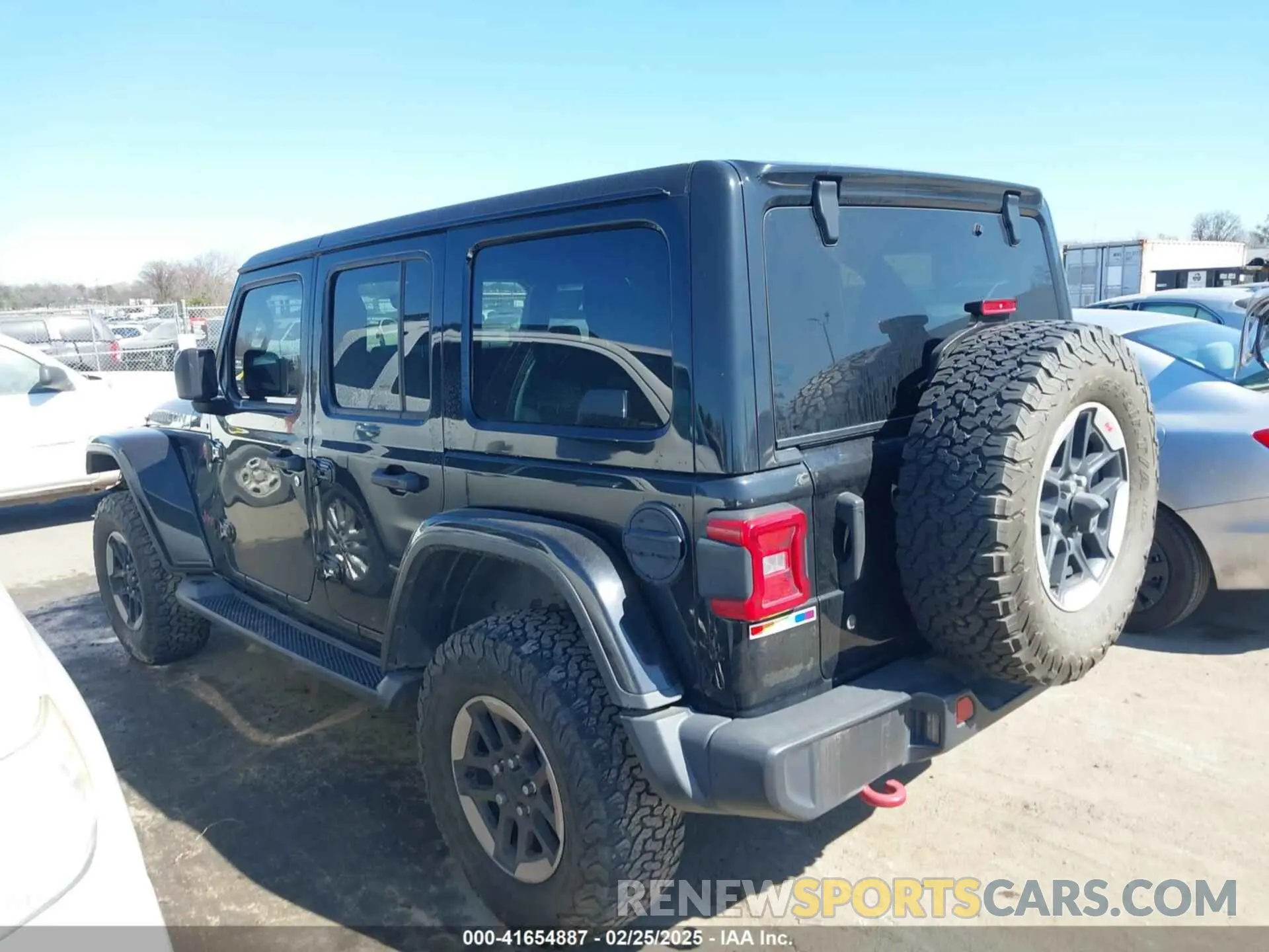 3 Photograph of a damaged car 1C4HJXFN1KW679028 JEEP WRANGLER UNLIMITED 2019