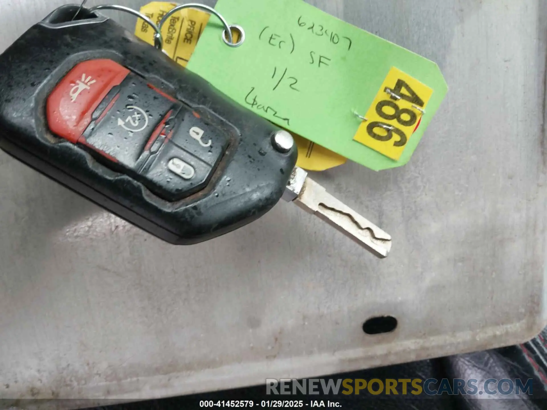 11 Photograph of a damaged car 1C4HJXFNXKW511193 JEEP WRANGLER UNLIMITED 2019