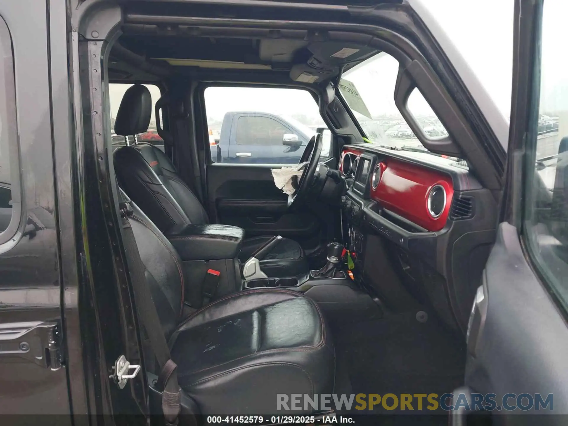 5 Photograph of a damaged car 1C4HJXFNXKW511193 JEEP WRANGLER UNLIMITED 2019