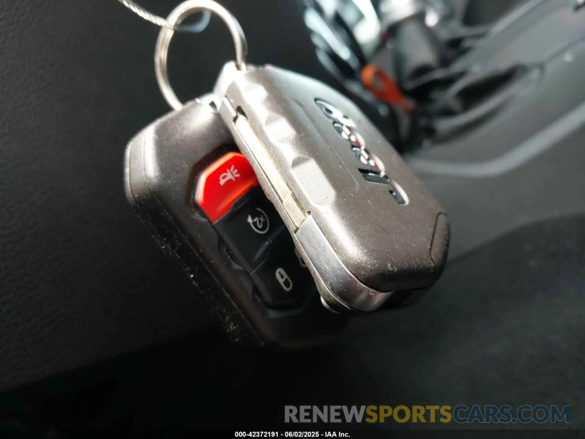 11 Photograph of a damaged car 1C4HJXDG0LW201902 JEEP WRANGLER UNLIMITED 2020