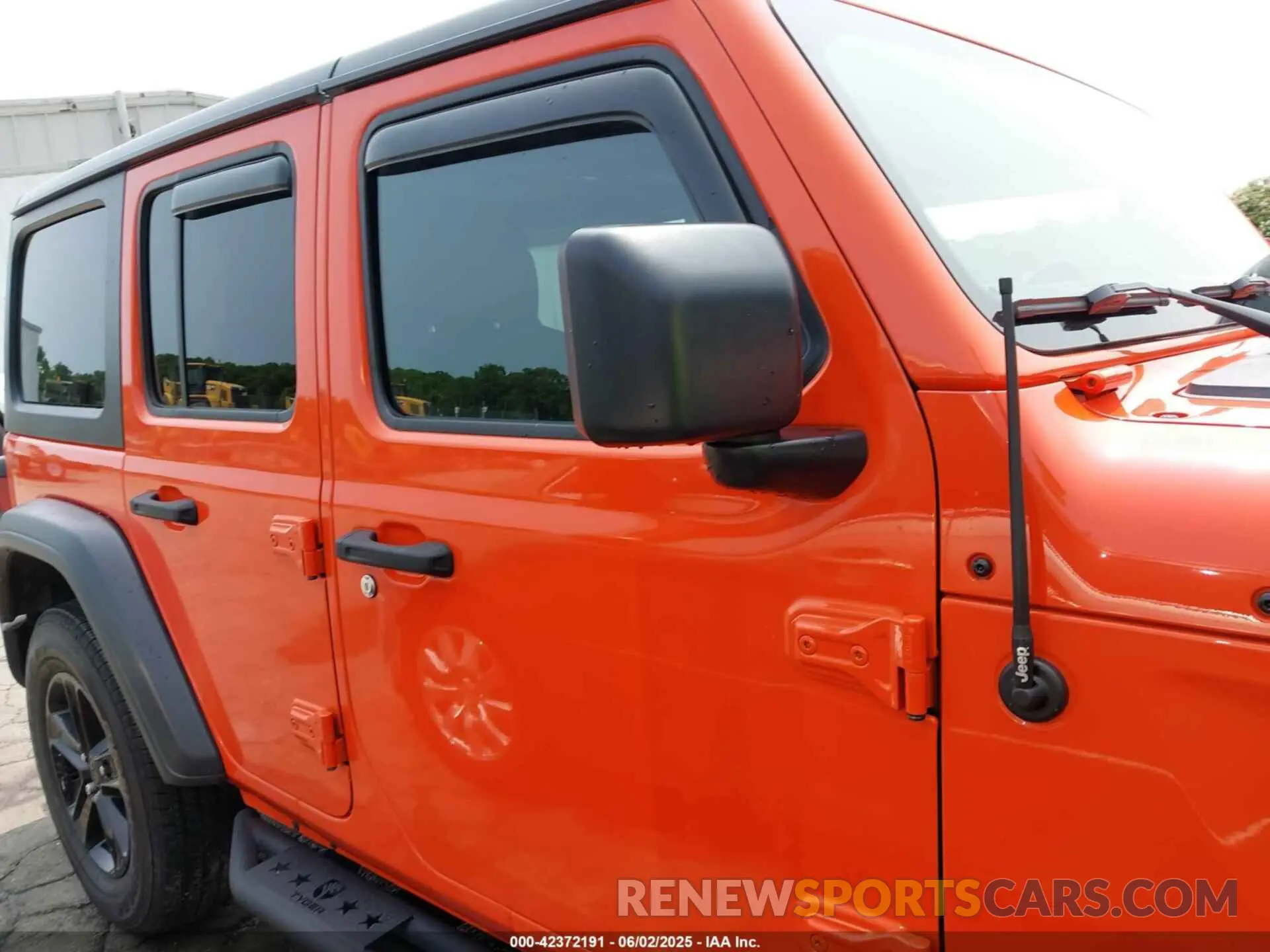 13 Photograph of a damaged car 1C4HJXDG0LW201902 JEEP WRANGLER UNLIMITED 2020