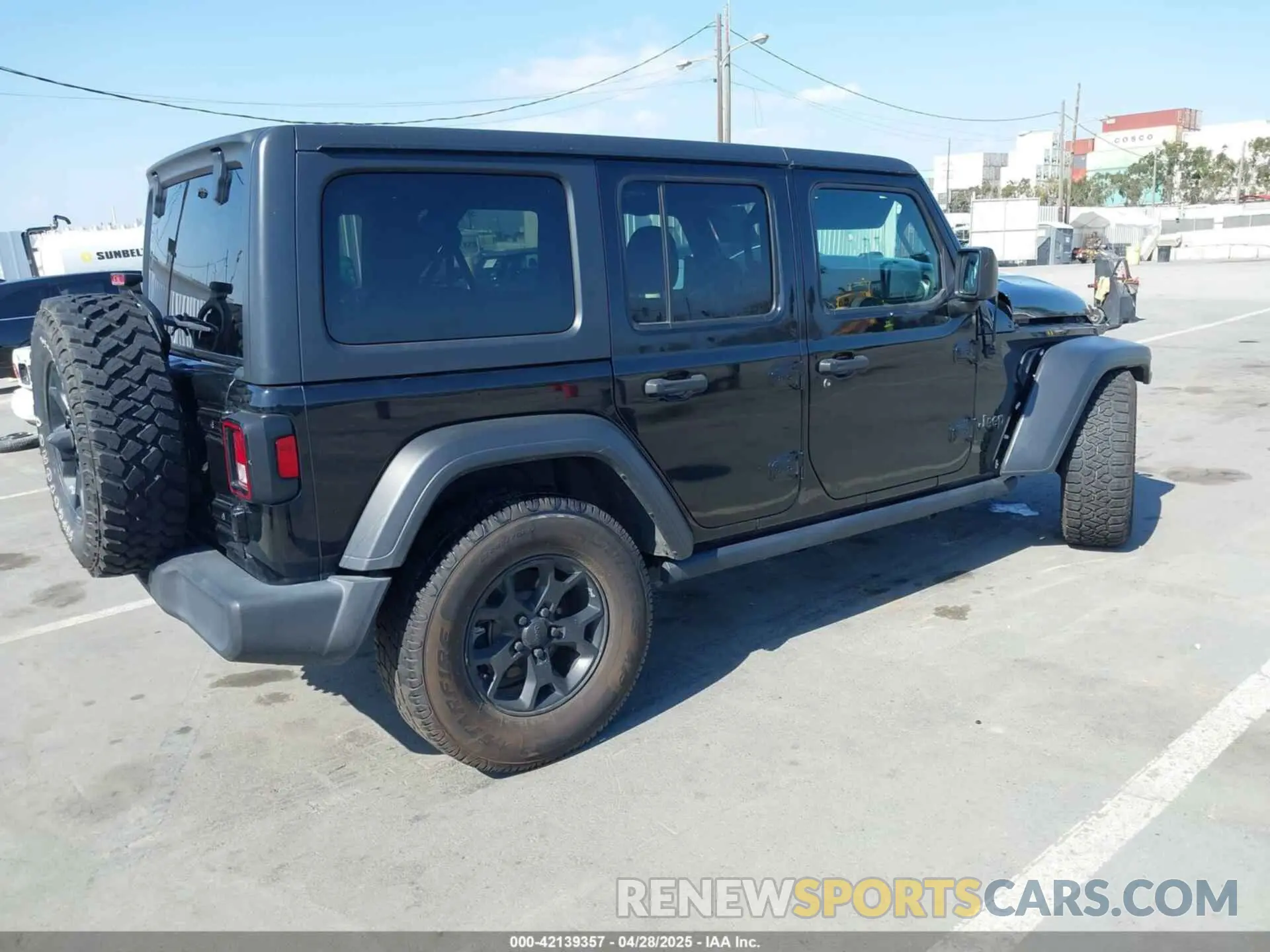4 Photograph of a damaged car 1C4HJXDG0LW238819 JEEP WRANGLER UNLIMITED 2020