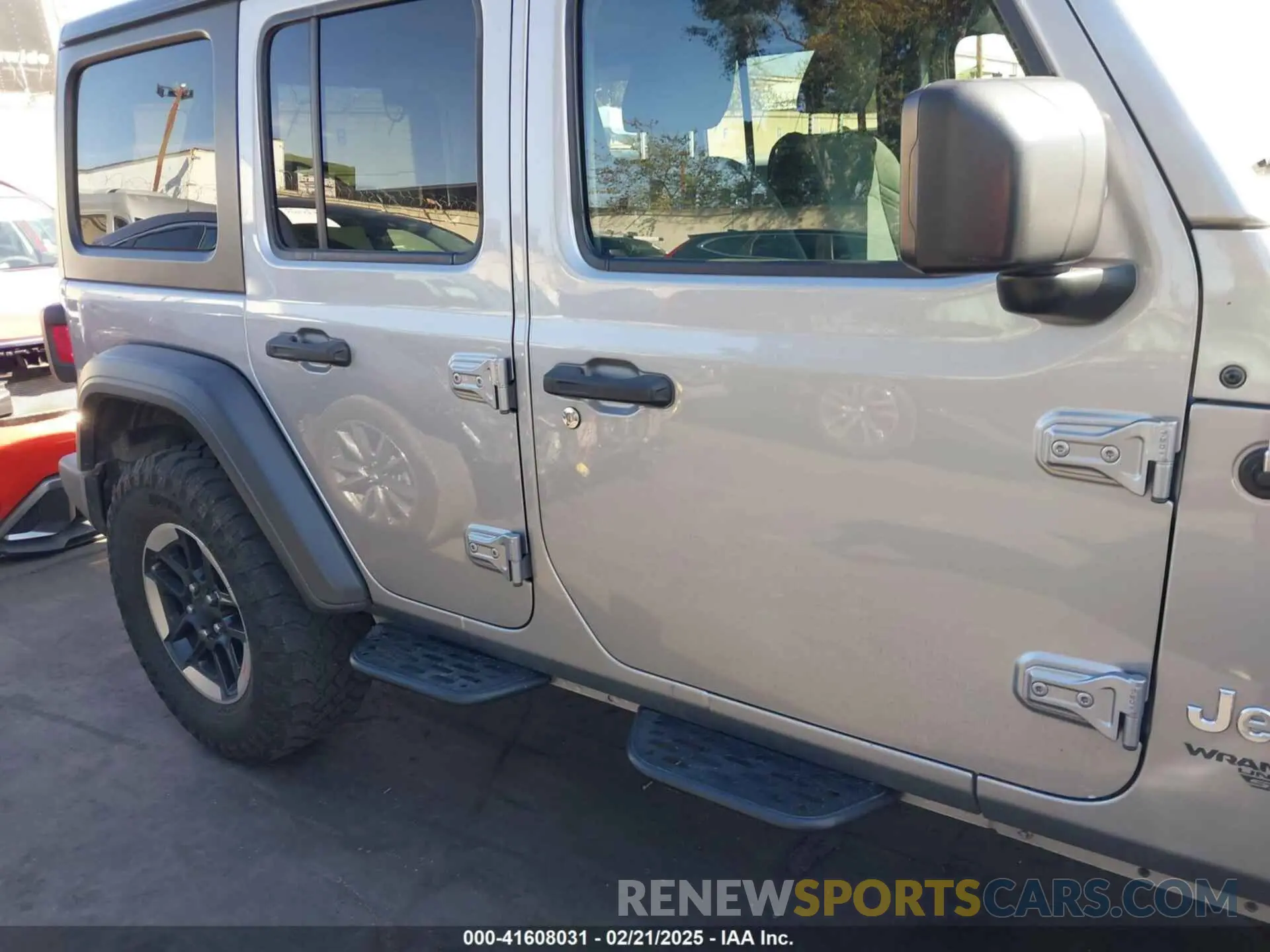 13 Photograph of a damaged car 1C4HJXDG0LW296896 JEEP WRANGLER UNLIMITED 2020