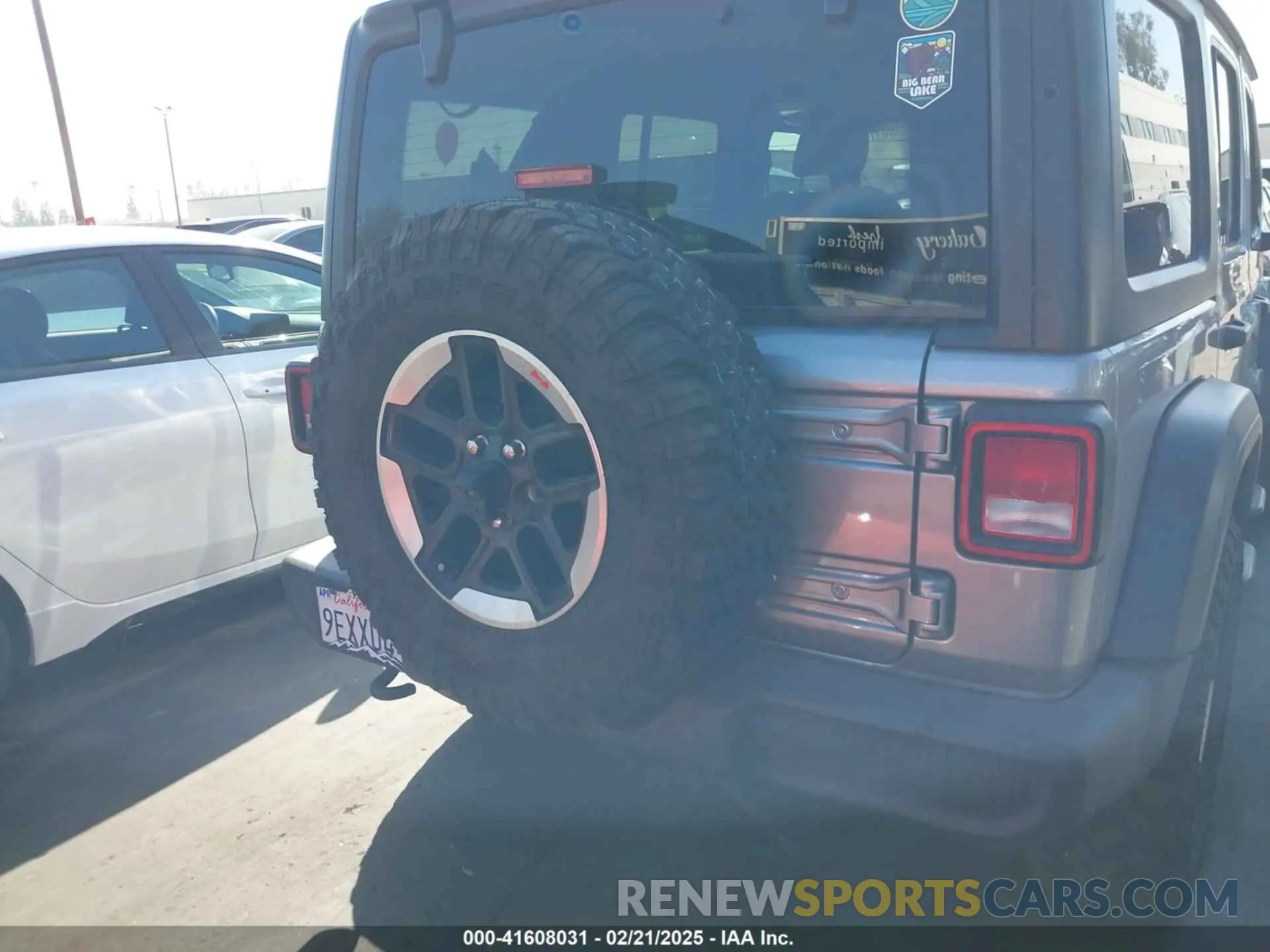 16 Photograph of a damaged car 1C4HJXDG0LW296896 JEEP WRANGLER UNLIMITED 2020
