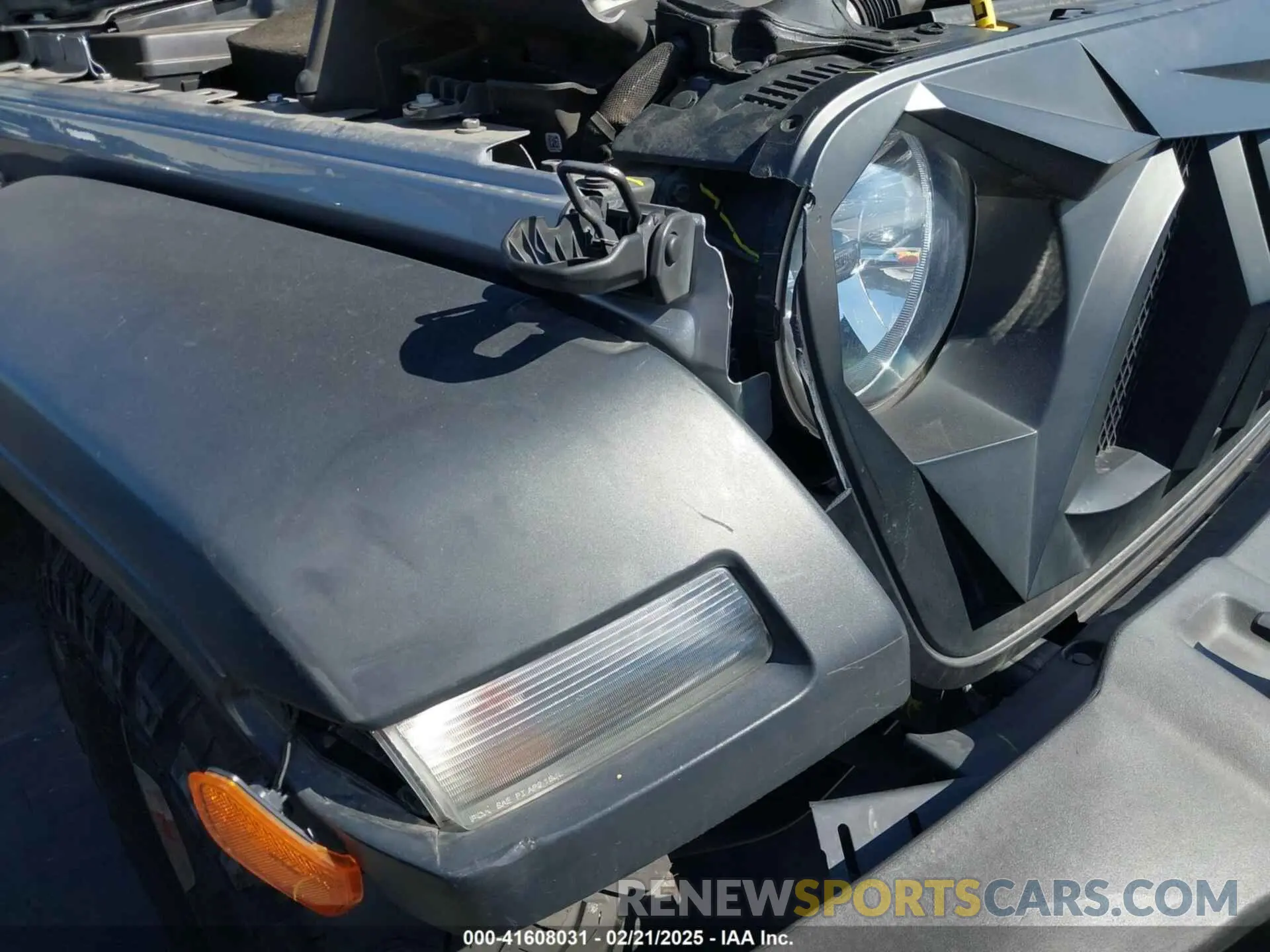 6 Photograph of a damaged car 1C4HJXDG0LW296896 JEEP WRANGLER UNLIMITED 2020