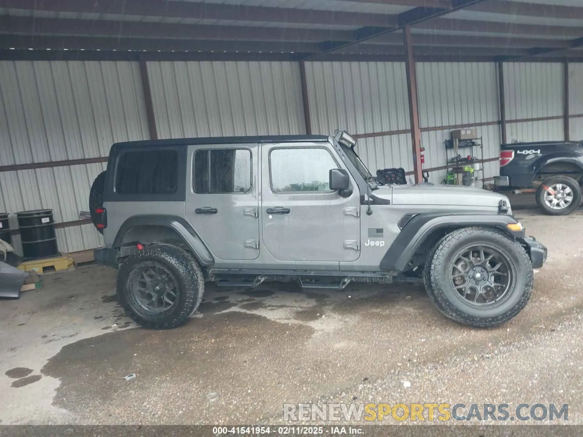 13 Photograph of a damaged car 1C4HJXDG1LW103364 JEEP WRANGLER UNLIMITED 2020