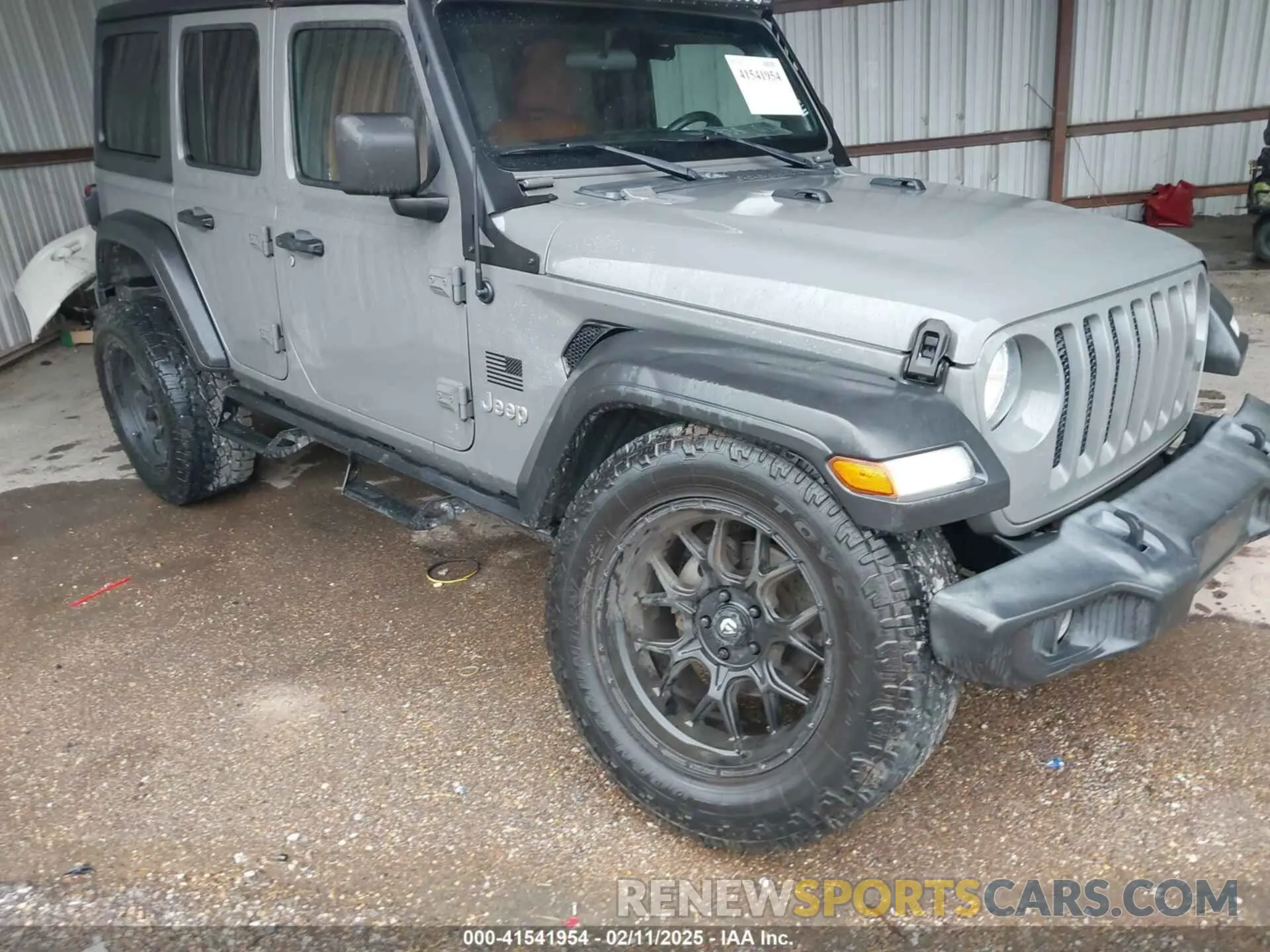 17 Photograph of a damaged car 1C4HJXDG1LW103364 JEEP WRANGLER UNLIMITED 2020