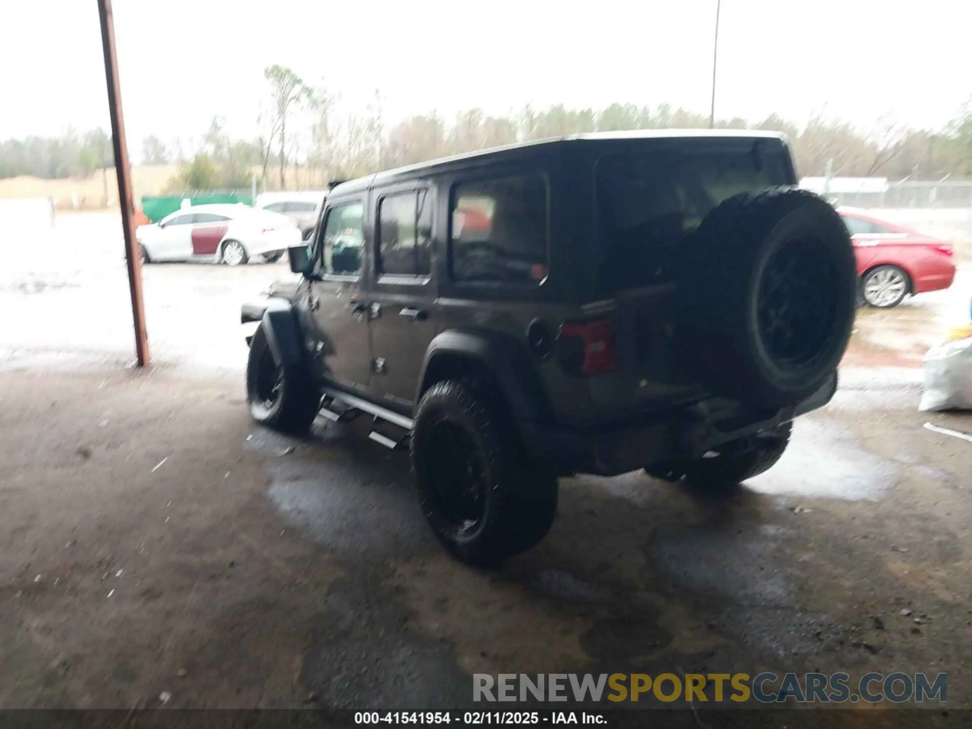 3 Photograph of a damaged car 1C4HJXDG1LW103364 JEEP WRANGLER UNLIMITED 2020