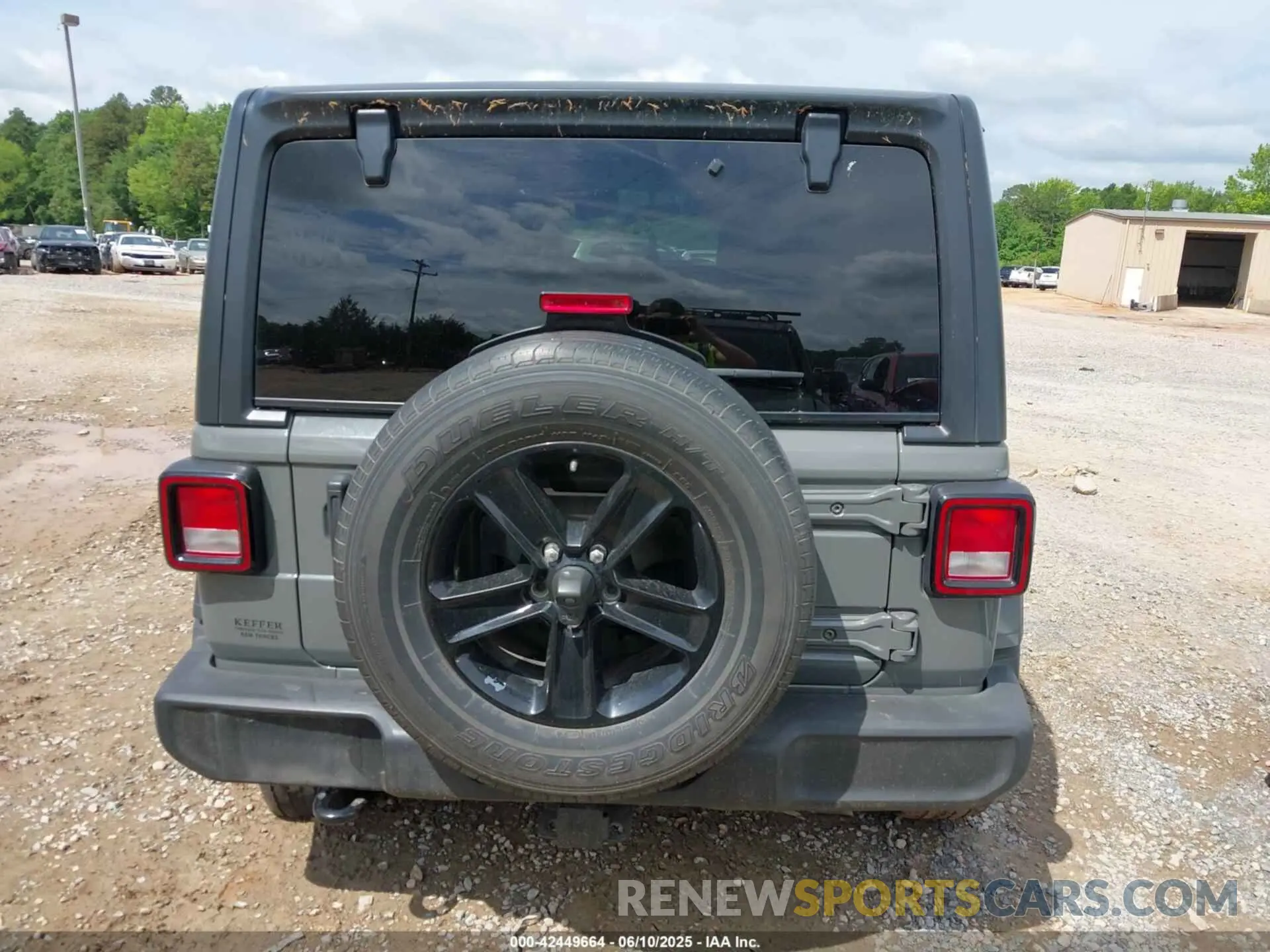 16 Photograph of a damaged car 1C4HJXDG2LW186027 JEEP WRANGLER UNLIMITED 2020