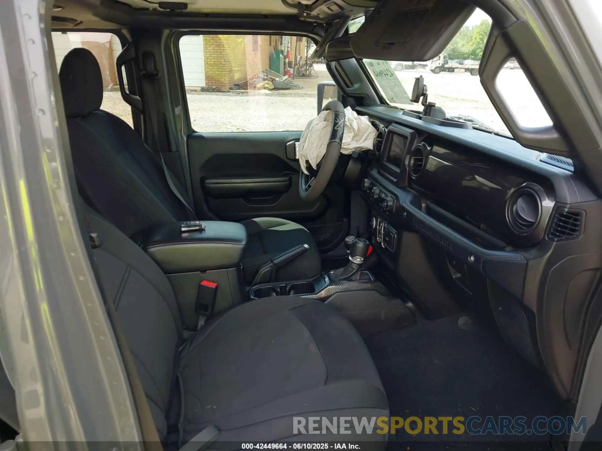 5 Photograph of a damaged car 1C4HJXDG2LW186027 JEEP WRANGLER UNLIMITED 2020