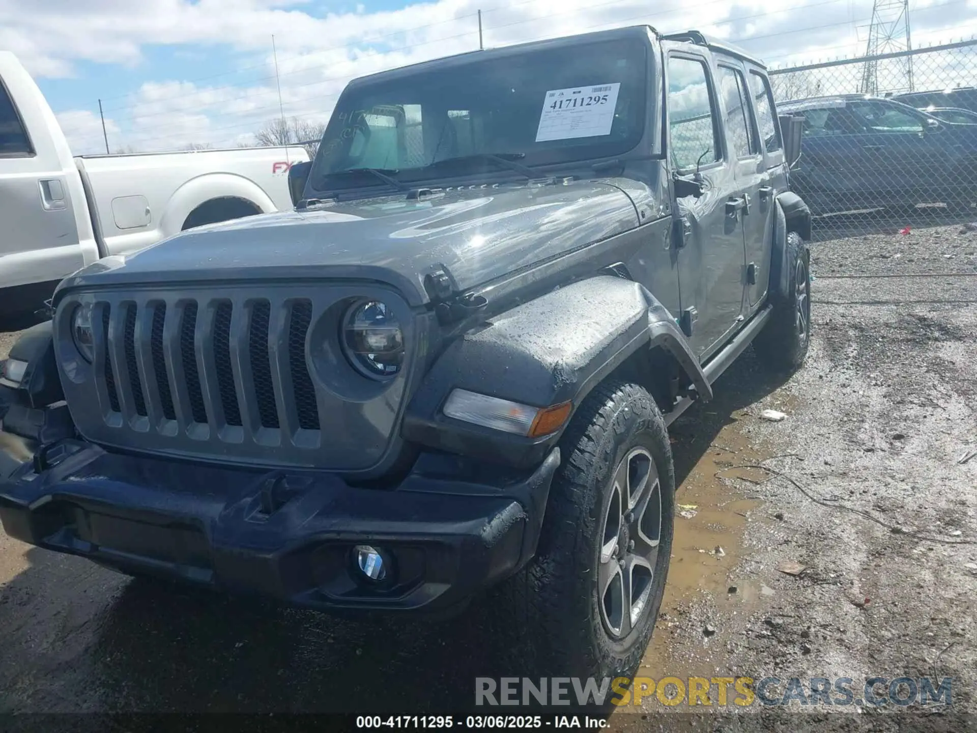 2 Photograph of a damaged car 1C4HJXDG2LW335228 JEEP WRANGLER UNLIMITED 2020