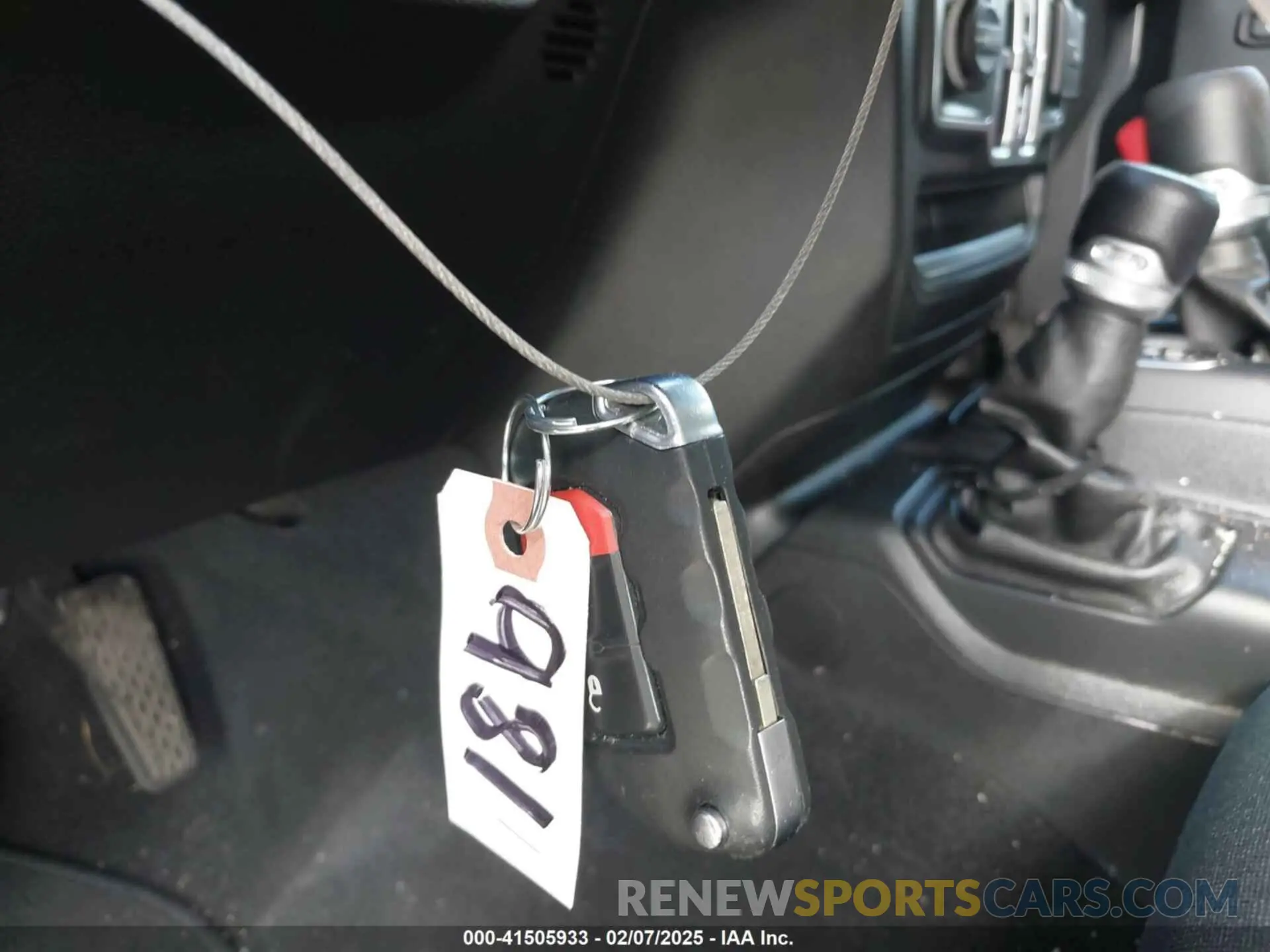 11 Photograph of a damaged car 1C4HJXDG3LW221691 JEEP WRANGLER UNLIMITED 2020