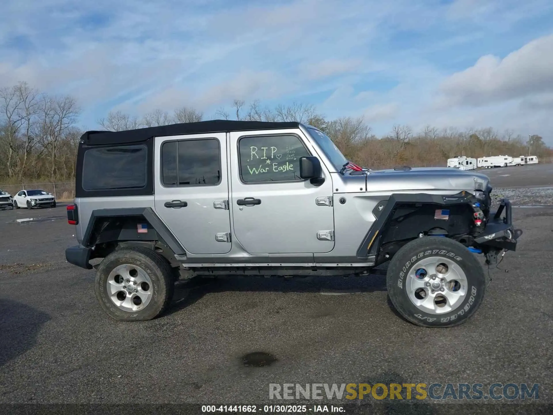 13 Photograph of a damaged car 1C4HJXDG4LW221778 JEEP WRANGLER UNLIMITED 2020