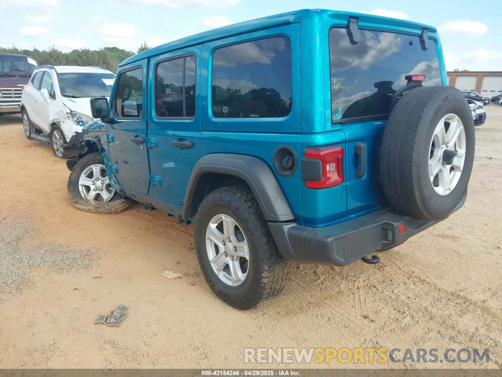 3 Photograph of a damaged car 1C4HJXDG4LW331133 JEEP WRANGLER UNLIMITED 2020